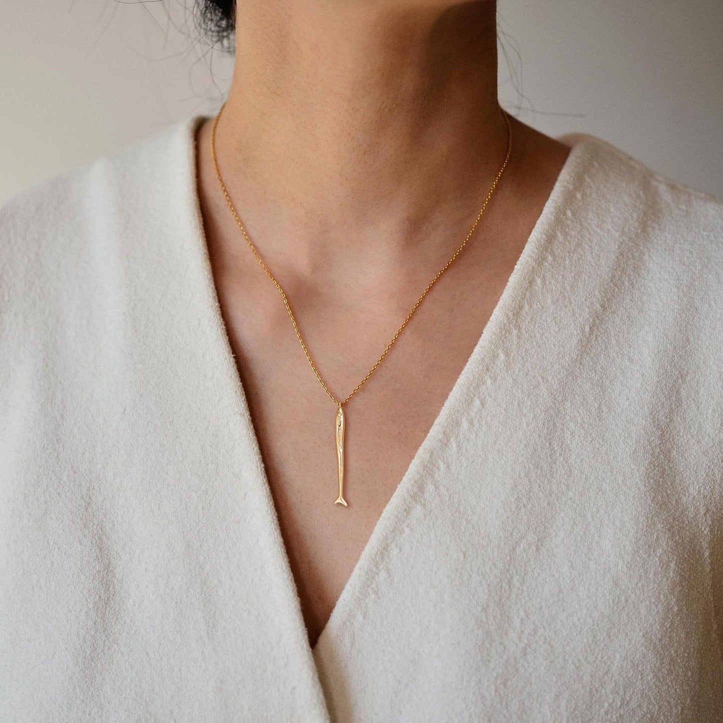 BSGRL Dainty Gold Necklace - 14K Gold-plated Long Thin Sardine Fish Beach Ocean Necklace for Women Brush Finished 16.5"+2"