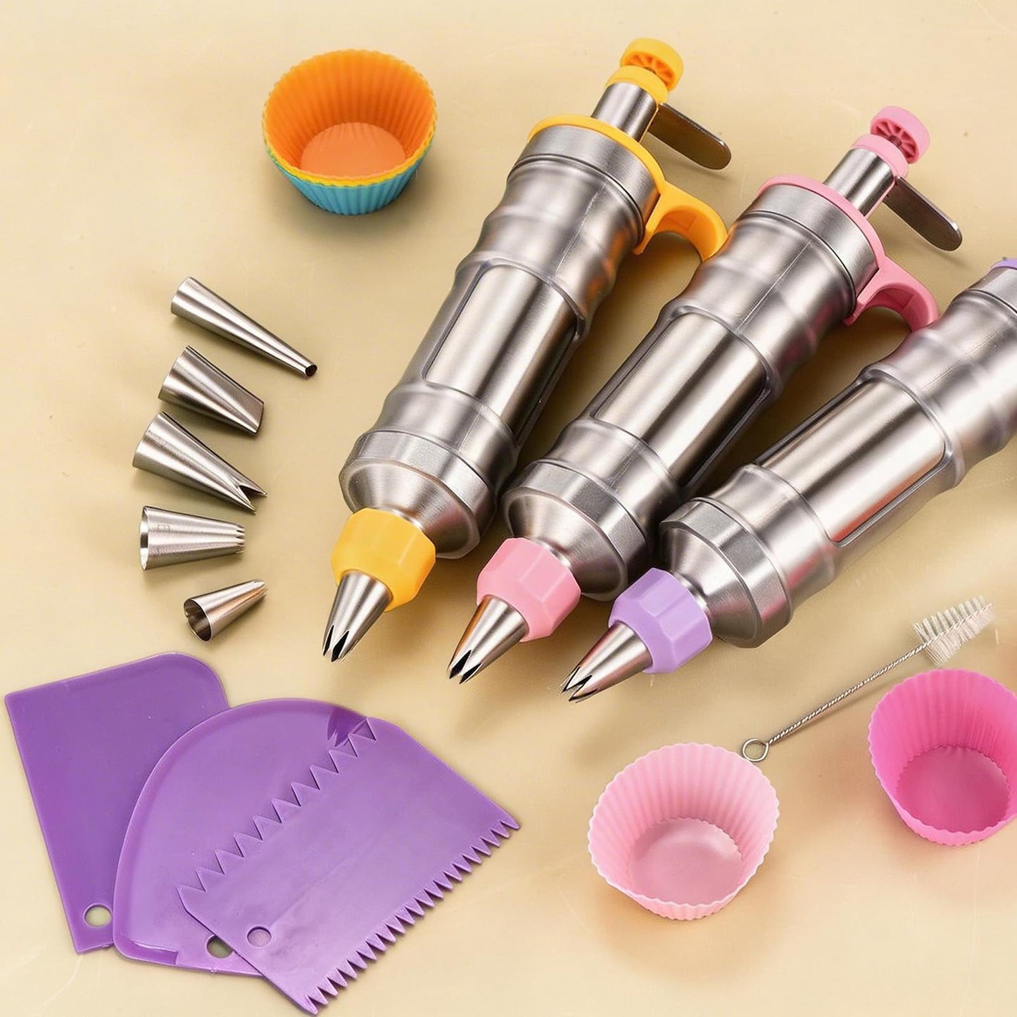 PATIKIL Dessert Decorating Set, Cake Decorating Kit with 6Pcs Stainless Steel Piping Tips 7 Pcs Silicone Cupcakes 1 Pcs Brush Frosting Piping Kit for Baking Pastry Decorating, Black
