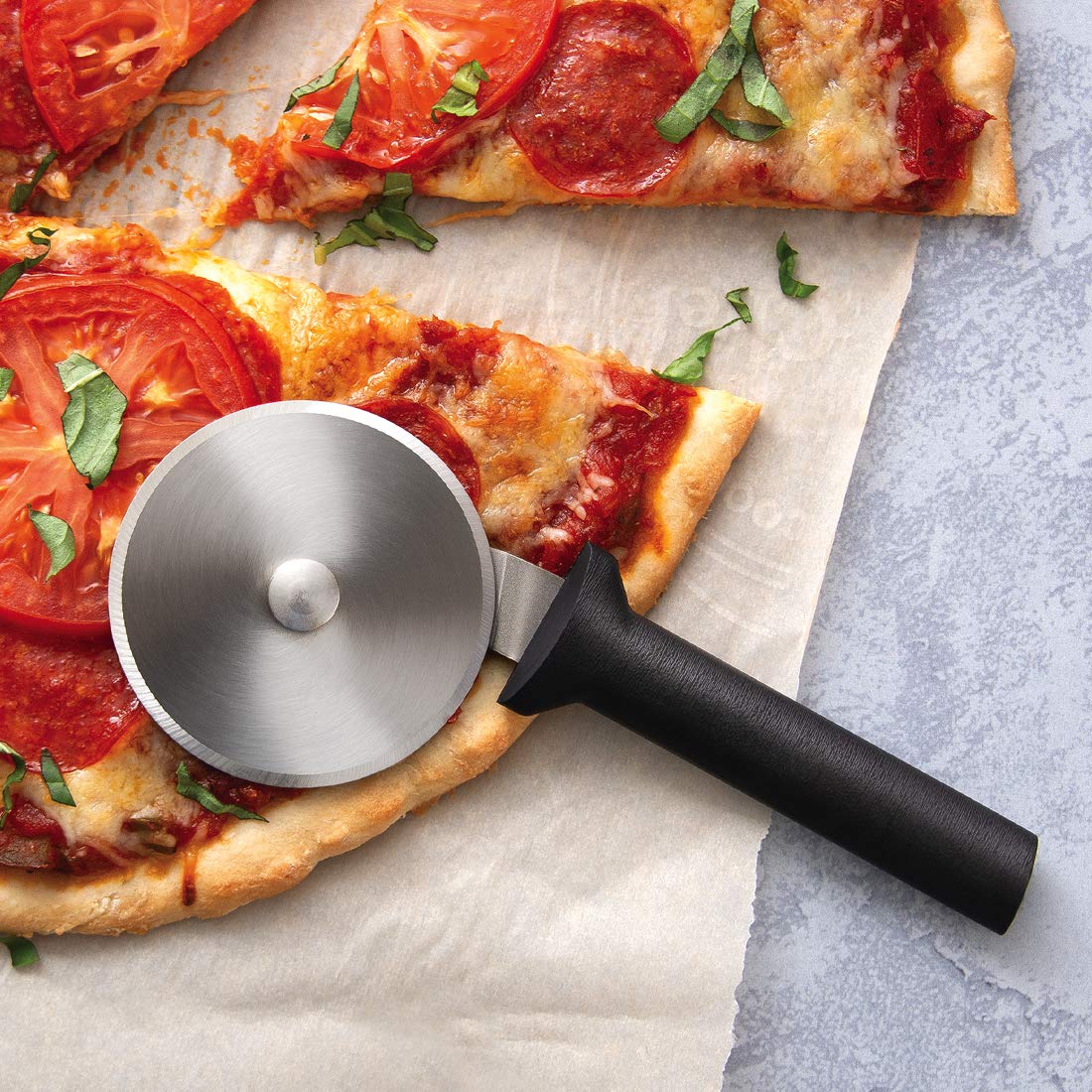 Rada Cutlery Ultimate Utensil Gift Set (G250), 4-Piece Utensil Set, Stainless Steel Blades, Black Handle