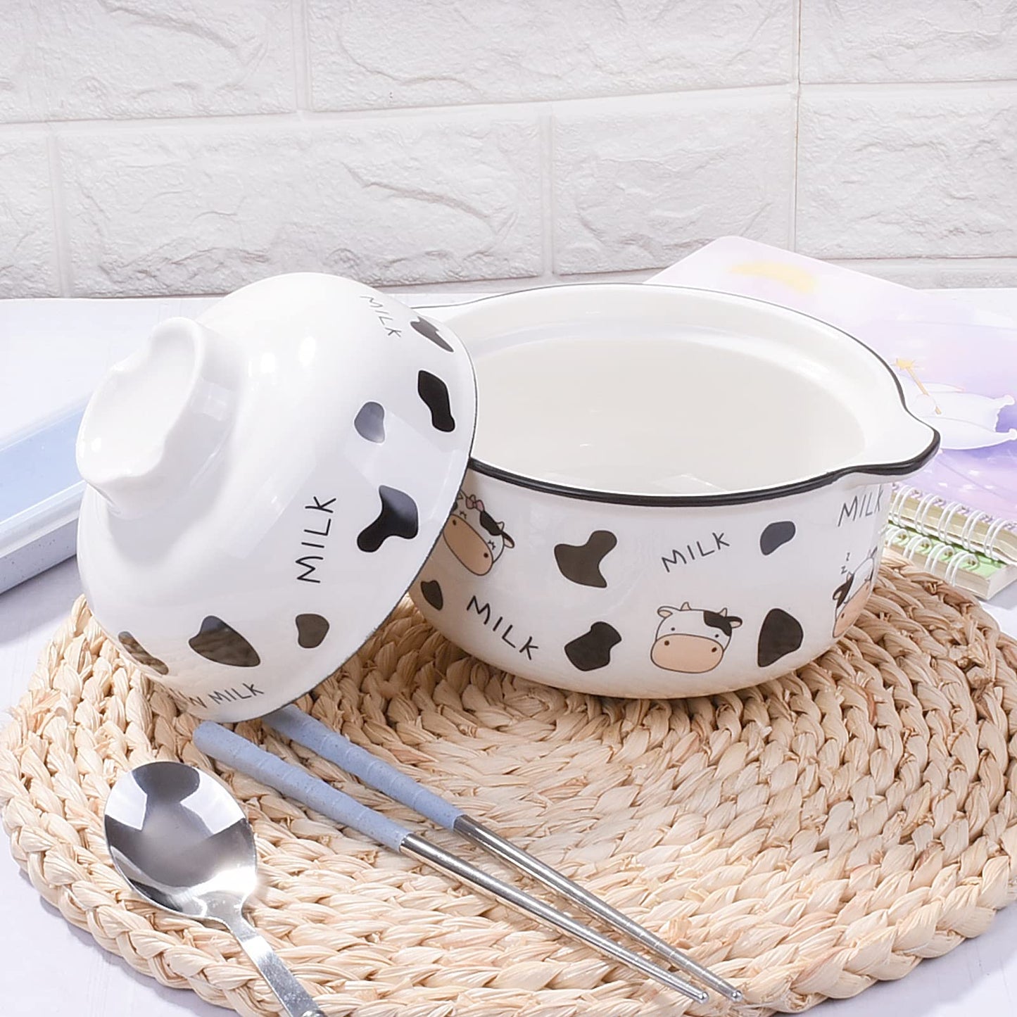 BOSILI Ceramic Bowl Set with Lid Chopsticks and Spoon 23.6 OZ Perfect for Soup Ramen Noodles and More Microwave Safe