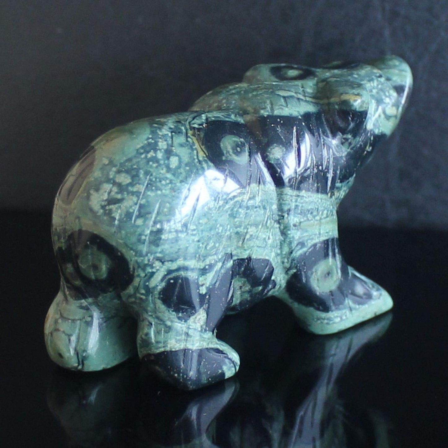 2'' Hand Carved Mixed gemstome Crystal Bear Figurine Animal Carving (kambaba Jasper)