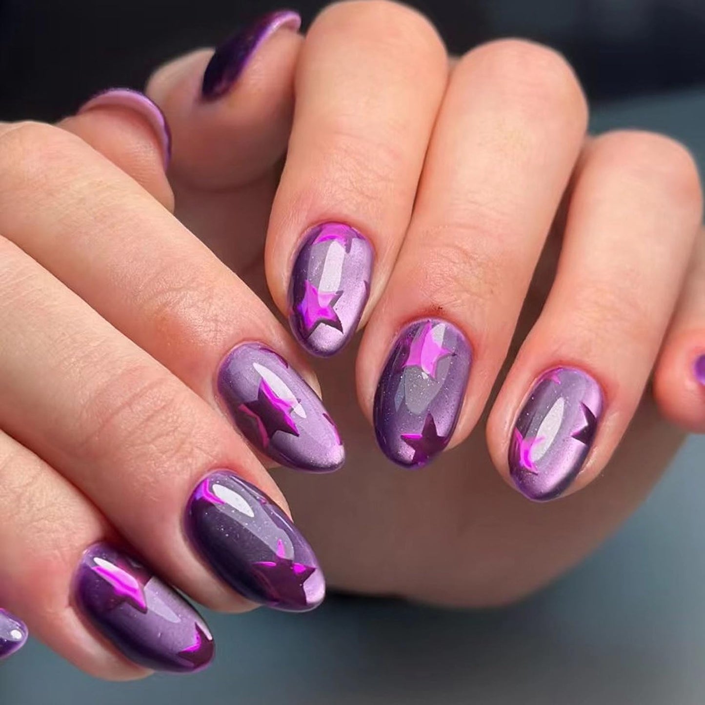 MISUD Press on Nails - Short Almond Fake Nails with Purple Star, Acrylic Bling Cat Eye Design 24 pcs