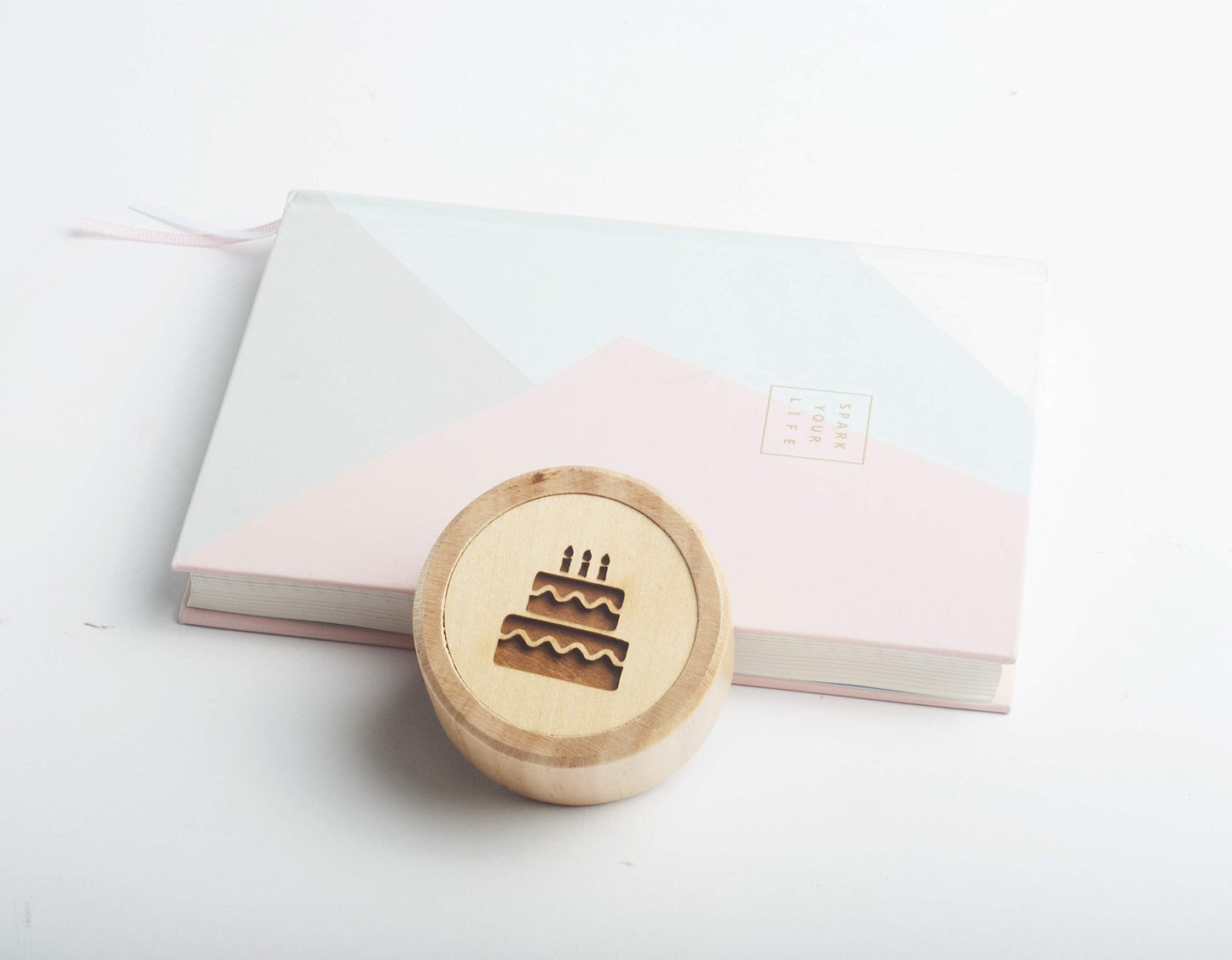 Noland Happy Birthday Tune, Wooden Musical Boxes, Laser Engraved wood, Gifts for Women
