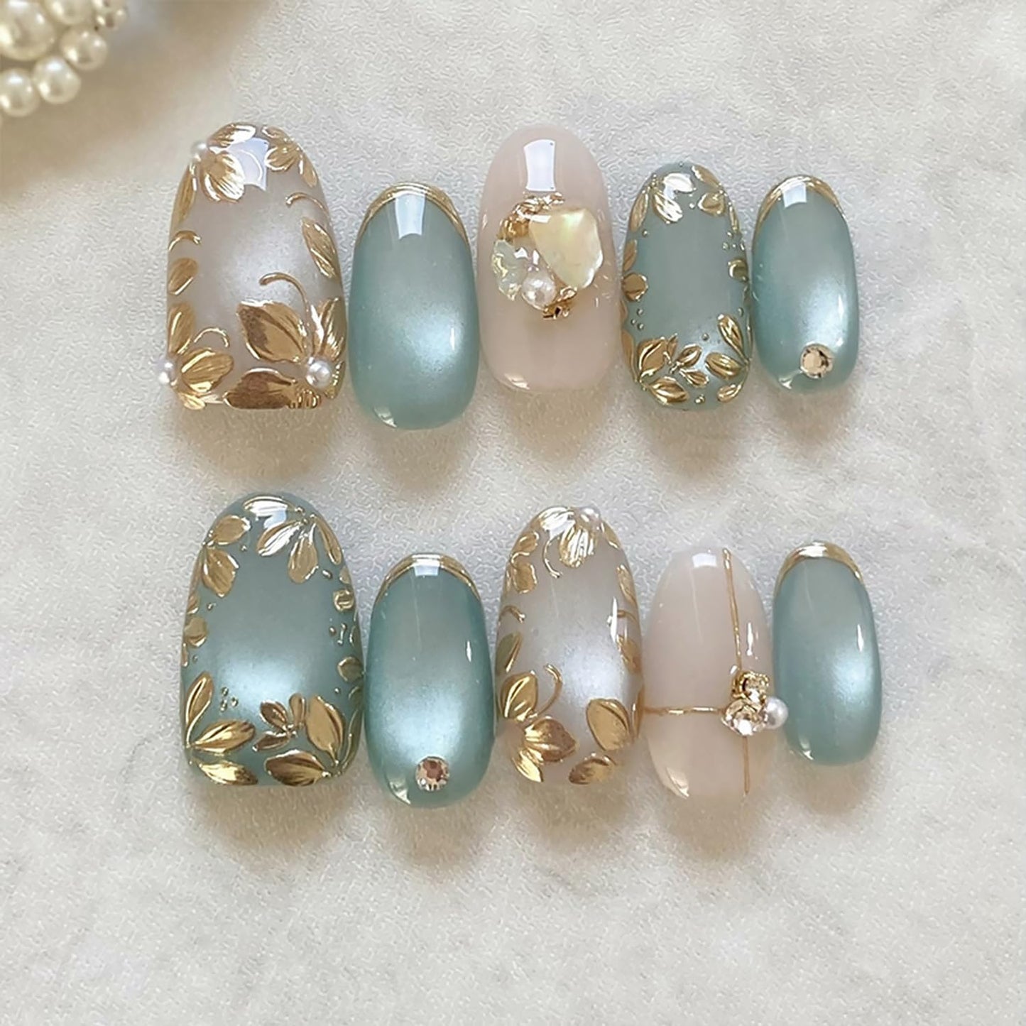 24Pcs Flower Press on Nails Short Almond Fake Nails with 3D Pearl Design Gilding False Nails Gold Glitter Stick on Nails Silver Blue Full Cover Glue on Nails Spring Summer Artificial Nails for Women