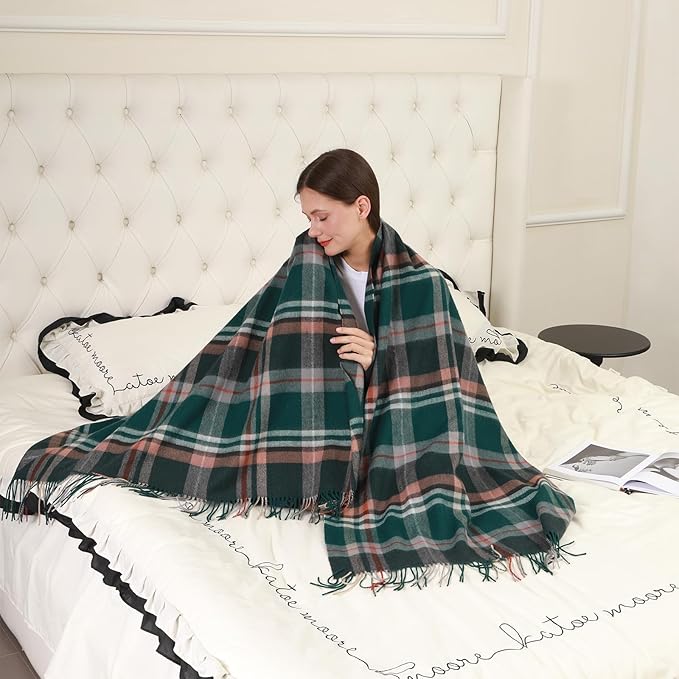 Throw Blanket Plaid with Carry Bag | Soft Wool Travel Blanket 55"x83" 1.5lbs | Classic Green Plaid Decorative Throw for Couch, Camping & Gift