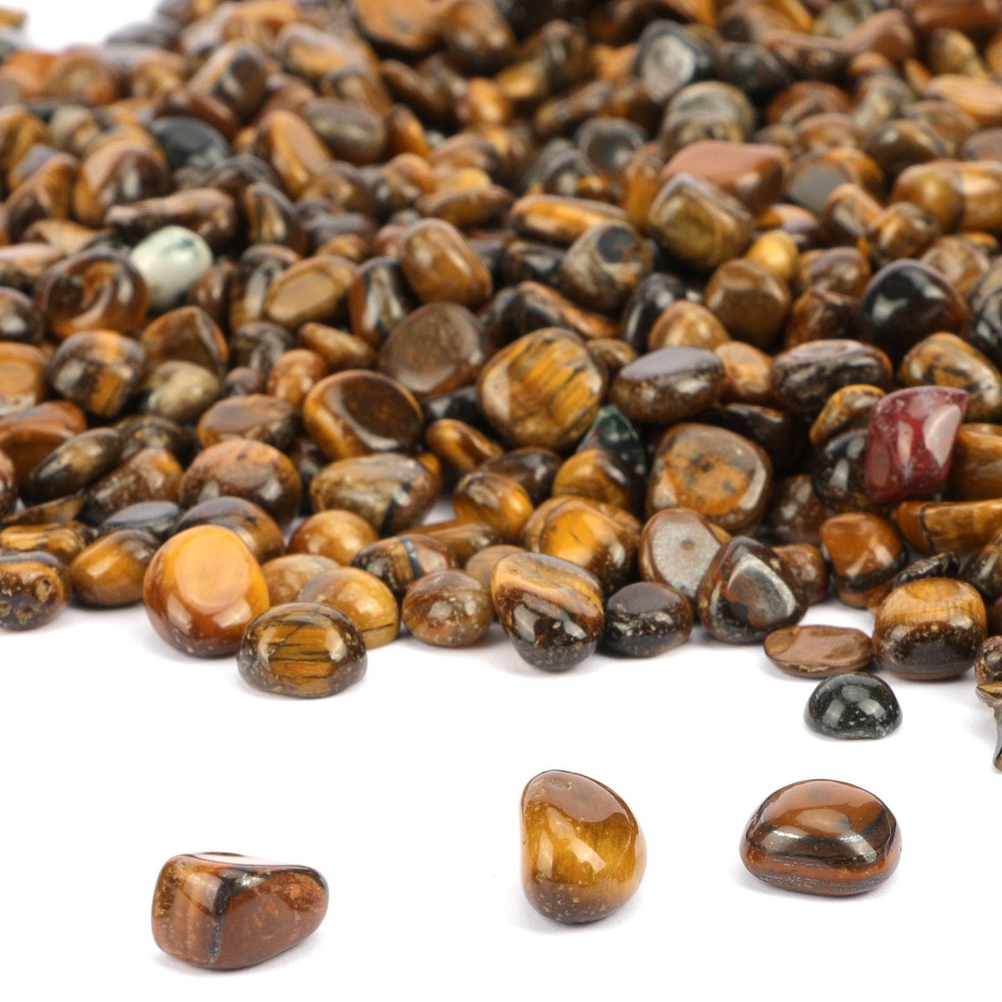 gemshan 2lb Tiger's Eye Chips Natural Crushed Crystal Chip Bulk 7mm-9mm Tumble Healing Crystal Stone for Aquarium Vase Plant Decoration