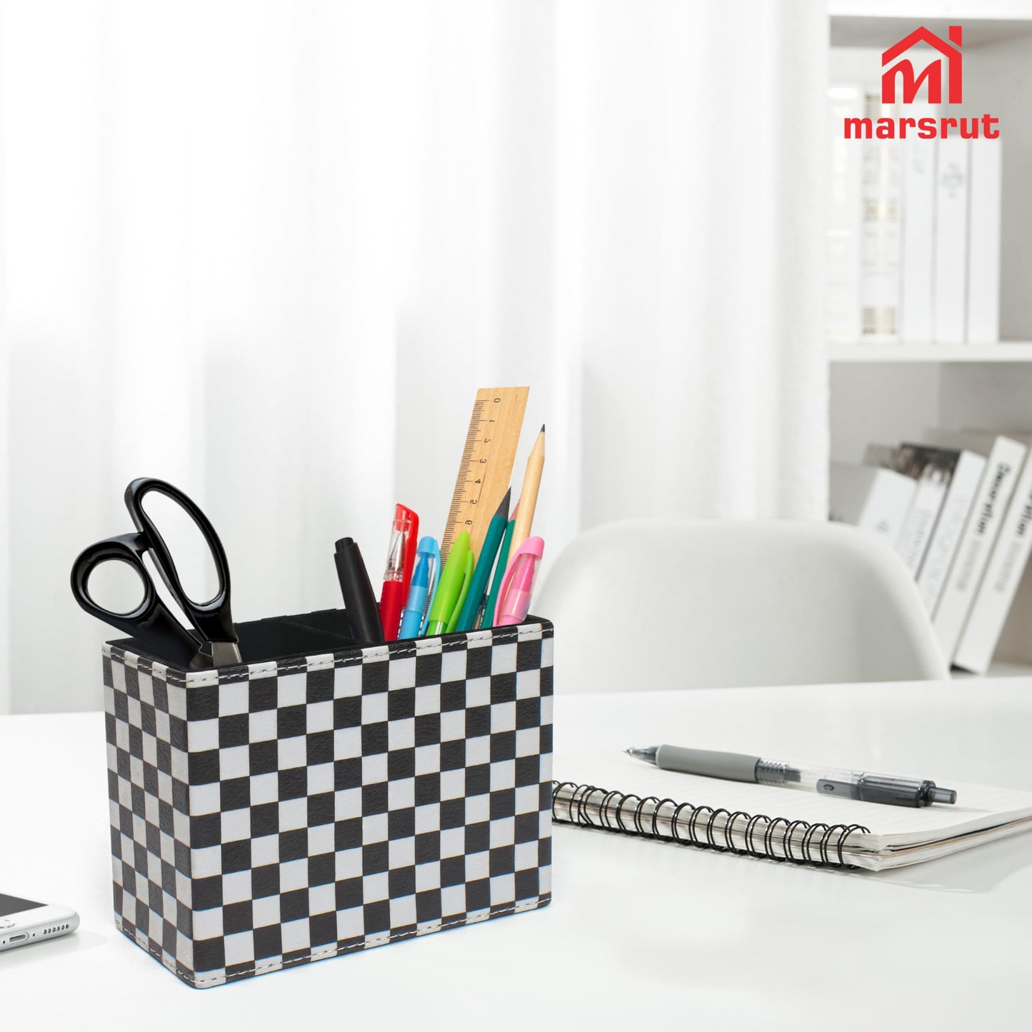Checkered Pencil Box Desk Accessories for Office Decor, Desktop Pen Holder, Black White Racing Style Organizer Case Stand Cup Storage for Makeup Brush Study Table, with 2 Compartments, Sturdy Leather