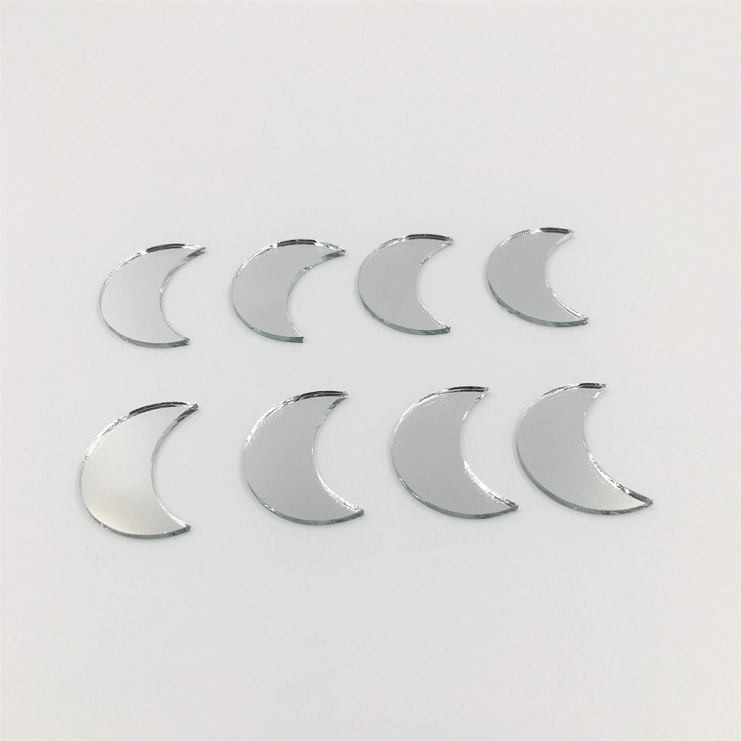 NUO RUI 3/4'' Semi Sphere Half Moon Shaped Mirror Mosaic Tiles Craft Mirrors Bulk 100 Pieces for Craft Projects and Sheesha Embroidery