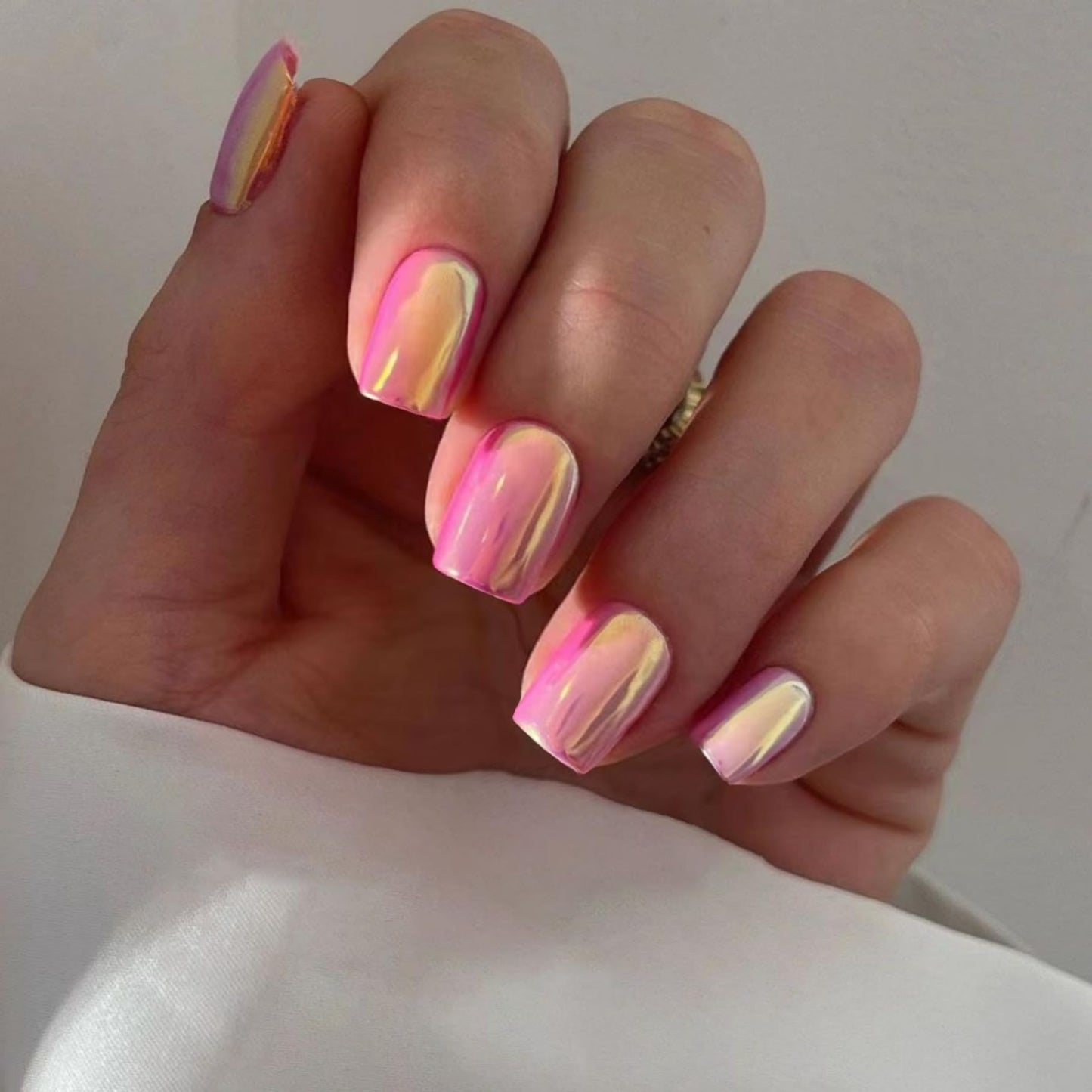 Chrome Pink Square Press on Nails Short,KQueenest Mirror Metal Plating False Acrylic Nails Press Ons,Natural Fit Glue on Nails Short Coffin,UV Cover Glossy Petite Stick on Nails for Women in 24 PCS