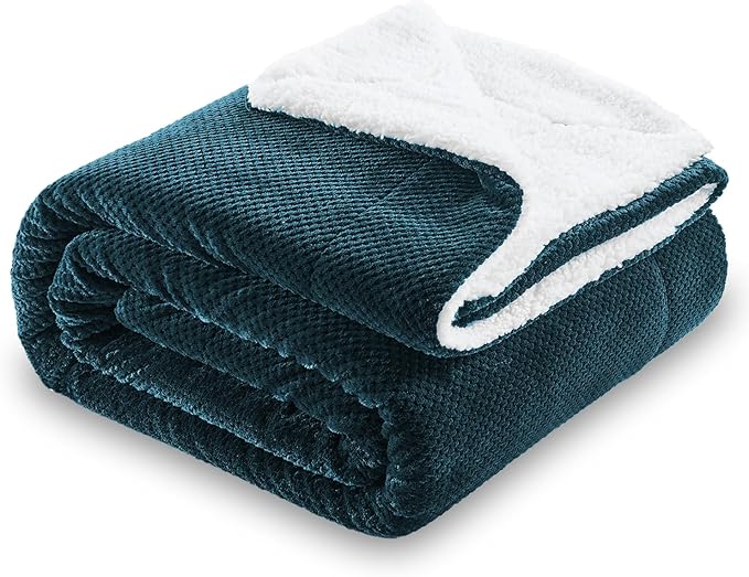 SOCHOW Waffle Sherpa Fleece Throw Blanket, Super Soft Fuzzy Warm, Lightweight Fluffy Reversible Plush Blanket for Bed Sofa Couch, 60 x 80 Inches Blue Coral