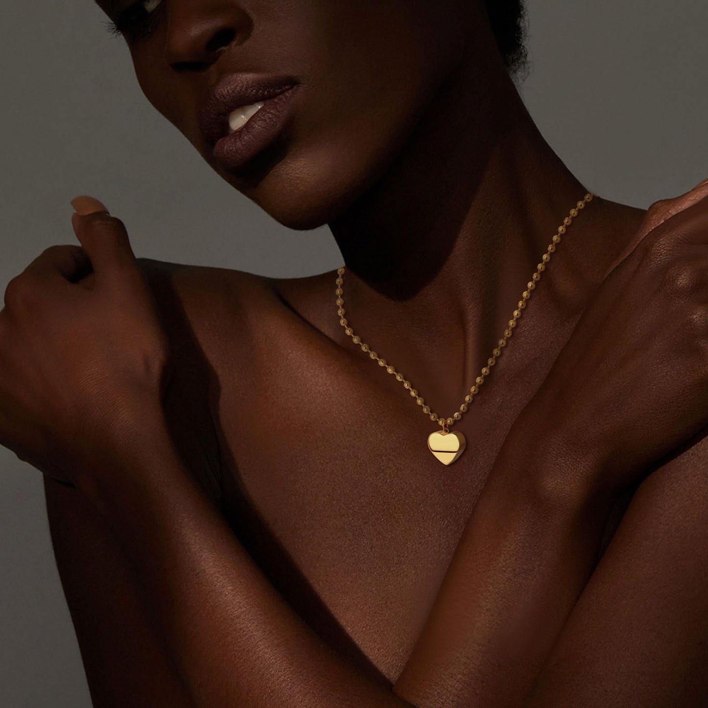 BONJOULRY 18K Gold-plated Heart Necklace, Chunky Gold Heart Necklace for Women Puffy Heart Pendant Necklace Ball Beaded Chain Chunky Jewelry for Women