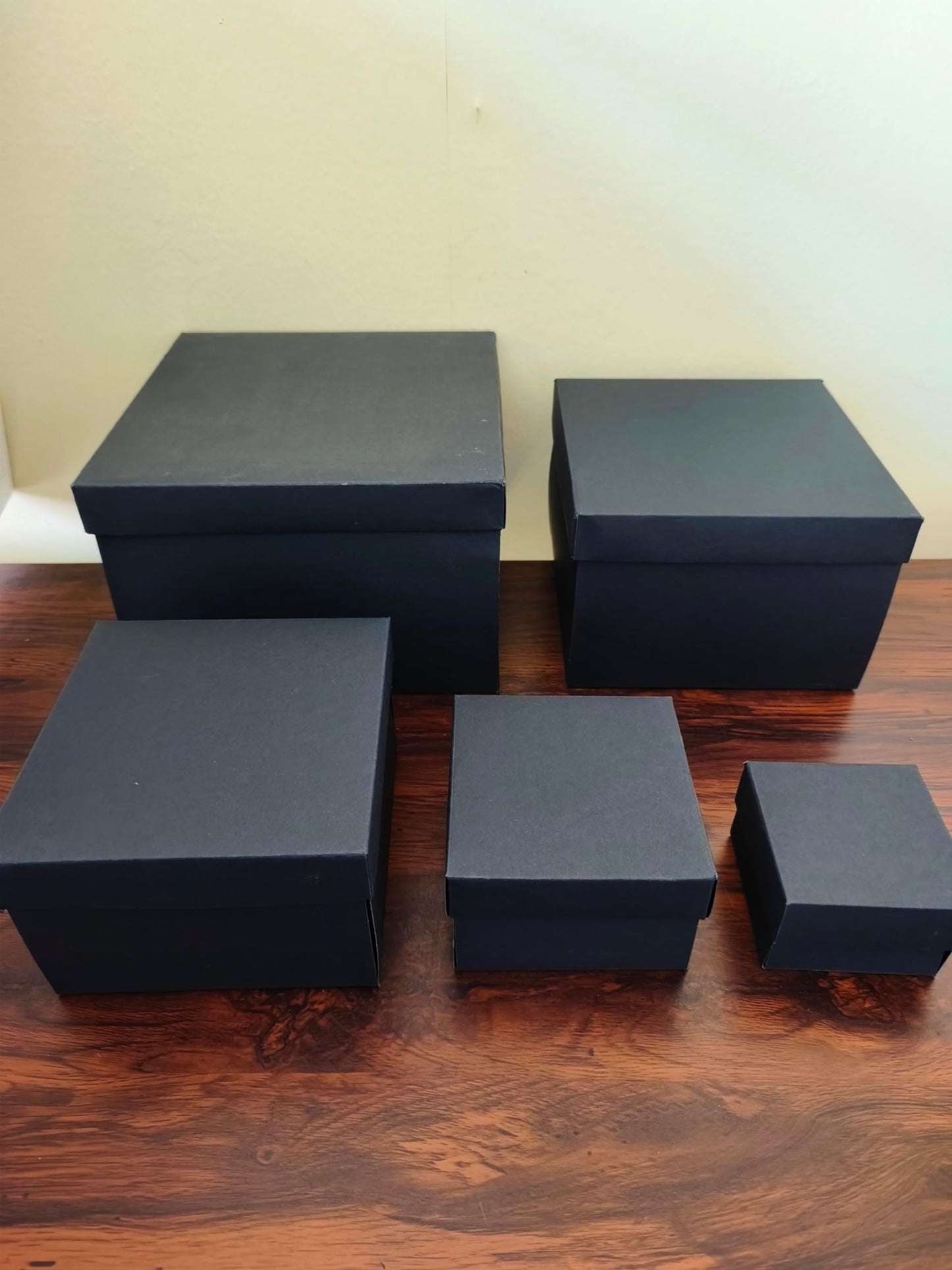TTLYYXQMY Surprise Explosion Gift Gift Box The Lovebox Valentines Explosion Box Surprise Snack Box Five-Story (Black)