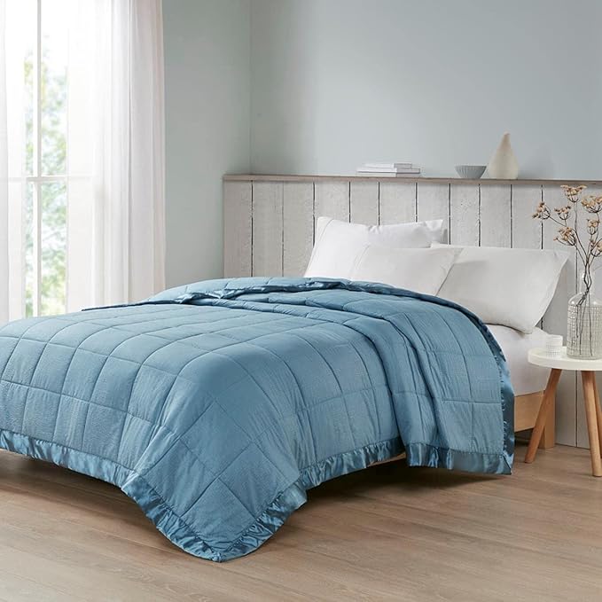 Madison Park Cambria Down Alternative Blanket, Premium 3M Scotchgard Moisture Wicking Treatment, Lightweight and Soft Bed Cover For Summer with Satin Trim, Oversized Twin Slate Blue