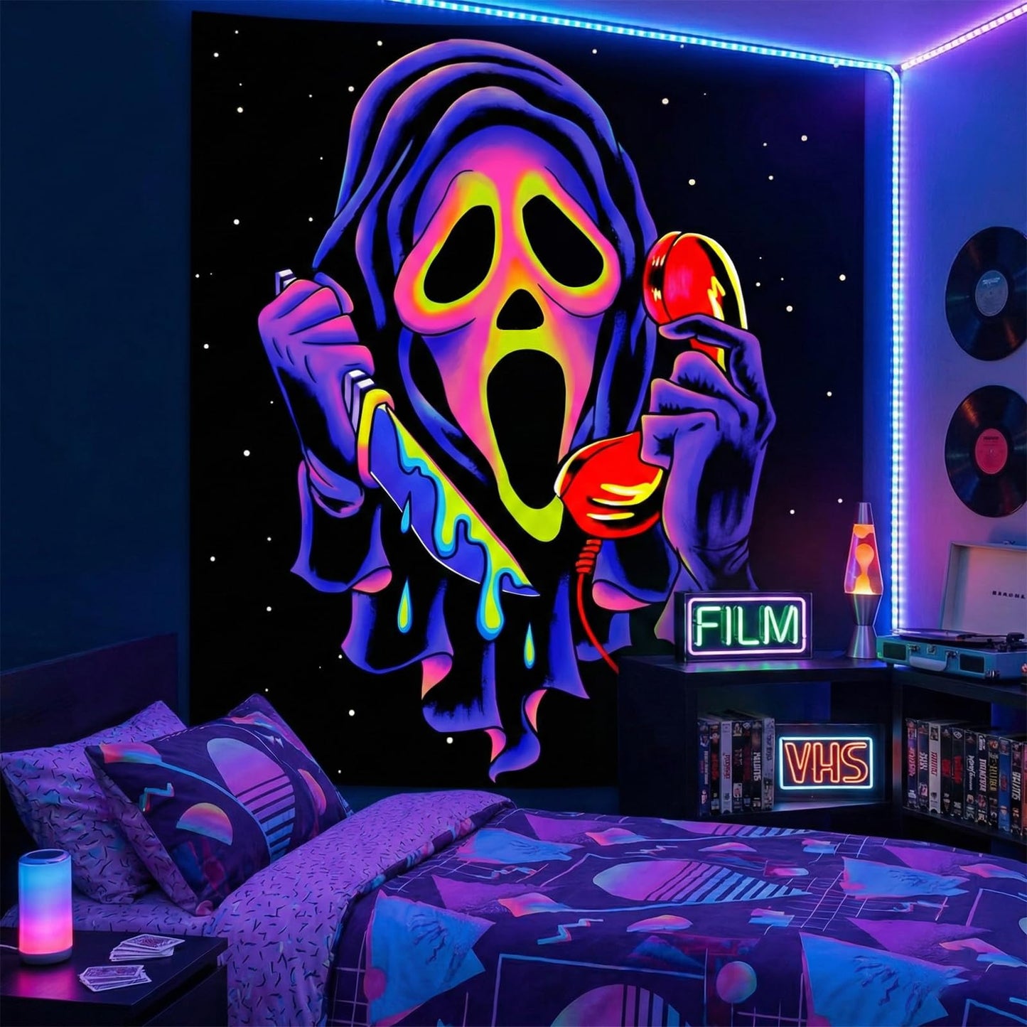 SparkLia Blacklight Horror Skull Tapestry, UV Reactive Neon Scary Face Wall Hanging, Glow in the Dark Spooky Decor for Bedroom, Gaming Room Party Decor - 51" x 59"
