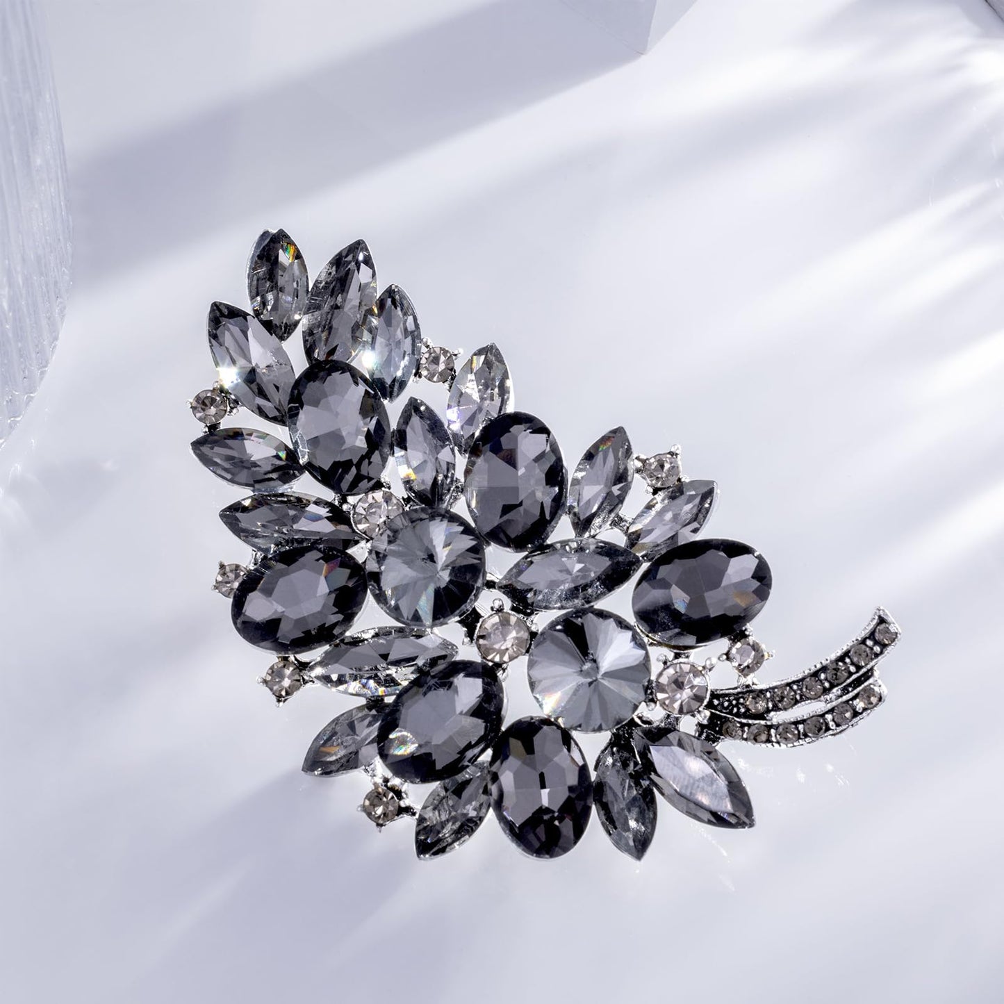 LAXPICOL Vintage Black Austrian Crystal Flower Leaf Bouquet Clusters Large Big Brooch Pin For Women Jewelry