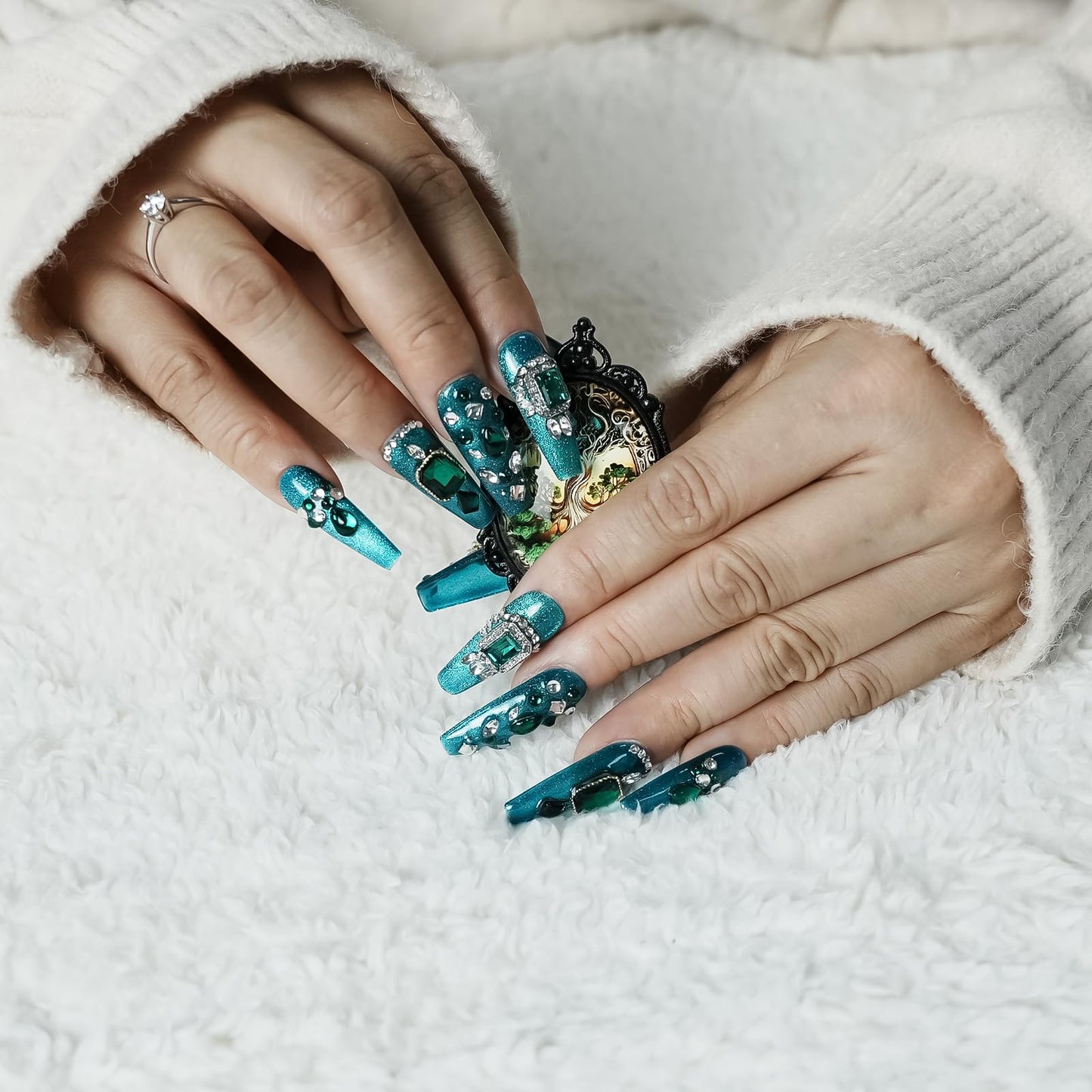 Tesytto Handmade Press on Nails Long Coffin - Emerald Green Luxury 3D Crystal Rhinestones Design, Salon Quality Reusable Fake Nails, Elegant False Nails for Women(Emerald Green Sparkle,S)