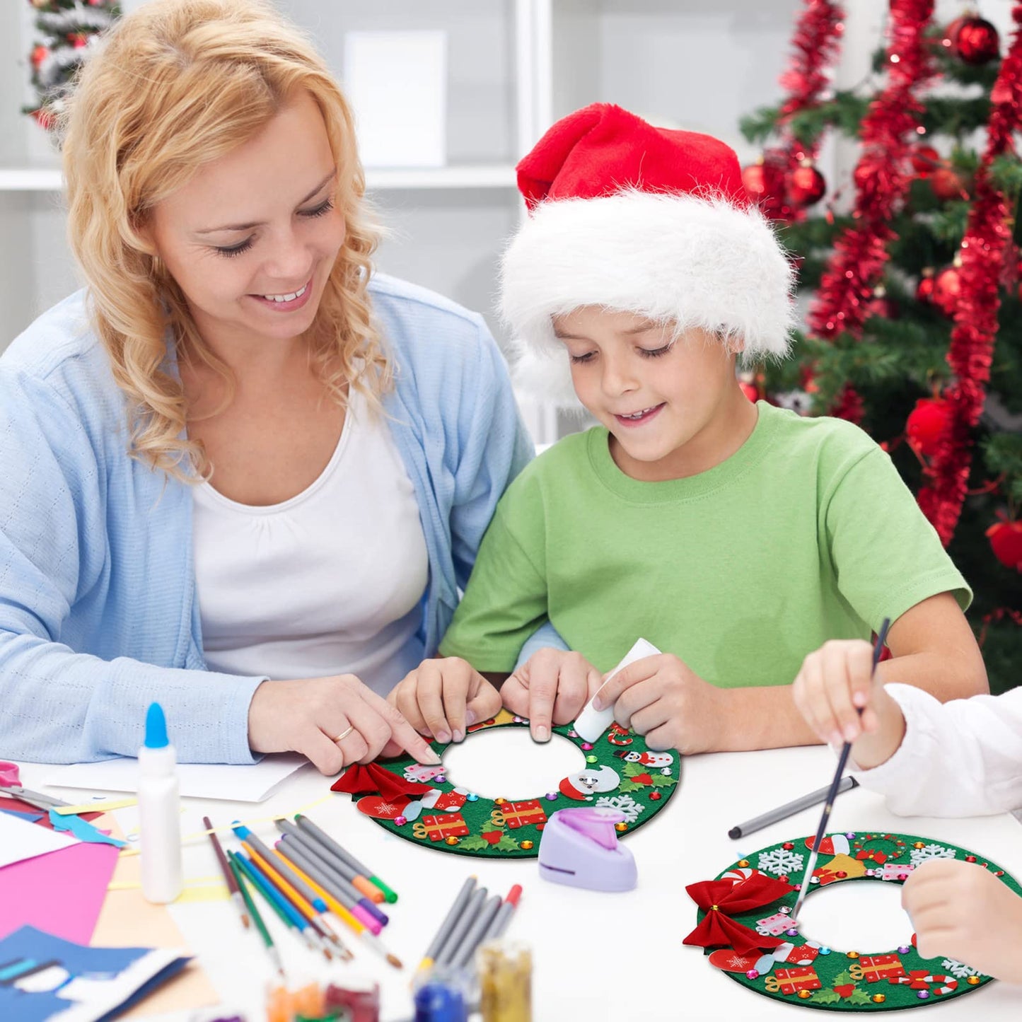 Tatuo 12 Pcs Felt Christmas Tree Wreath Decorating Craft Christmas DIY Ornaments Making Kit with 221 Self Adhesive Felt Stickers 12 Bows and 5 Gem Stickers (Wreath Style and Trees Style)