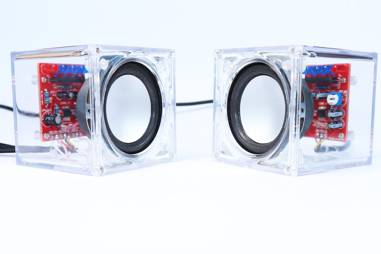 Gikfun Upgraded USB Mini Amplifier Electronic Transparent Stereo Speaker Box Sound Amplifier DIY Kit for Arduino EK1918