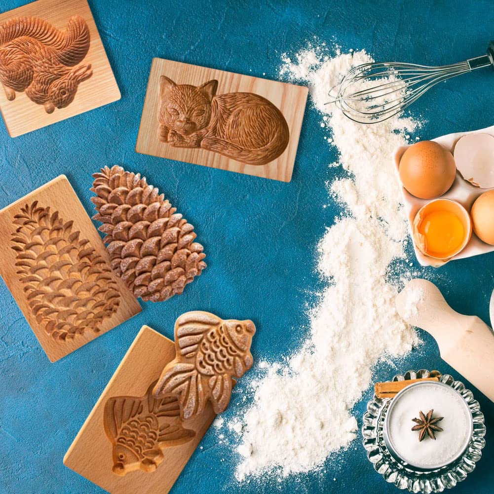 4 Pieces Wooden Cookie Molds Biscuit Carved Wooden Mould DIY Cookie Stamps Cookie Cutter Funny 3D Press Embossing Mold Animal Pattern Baking Tool