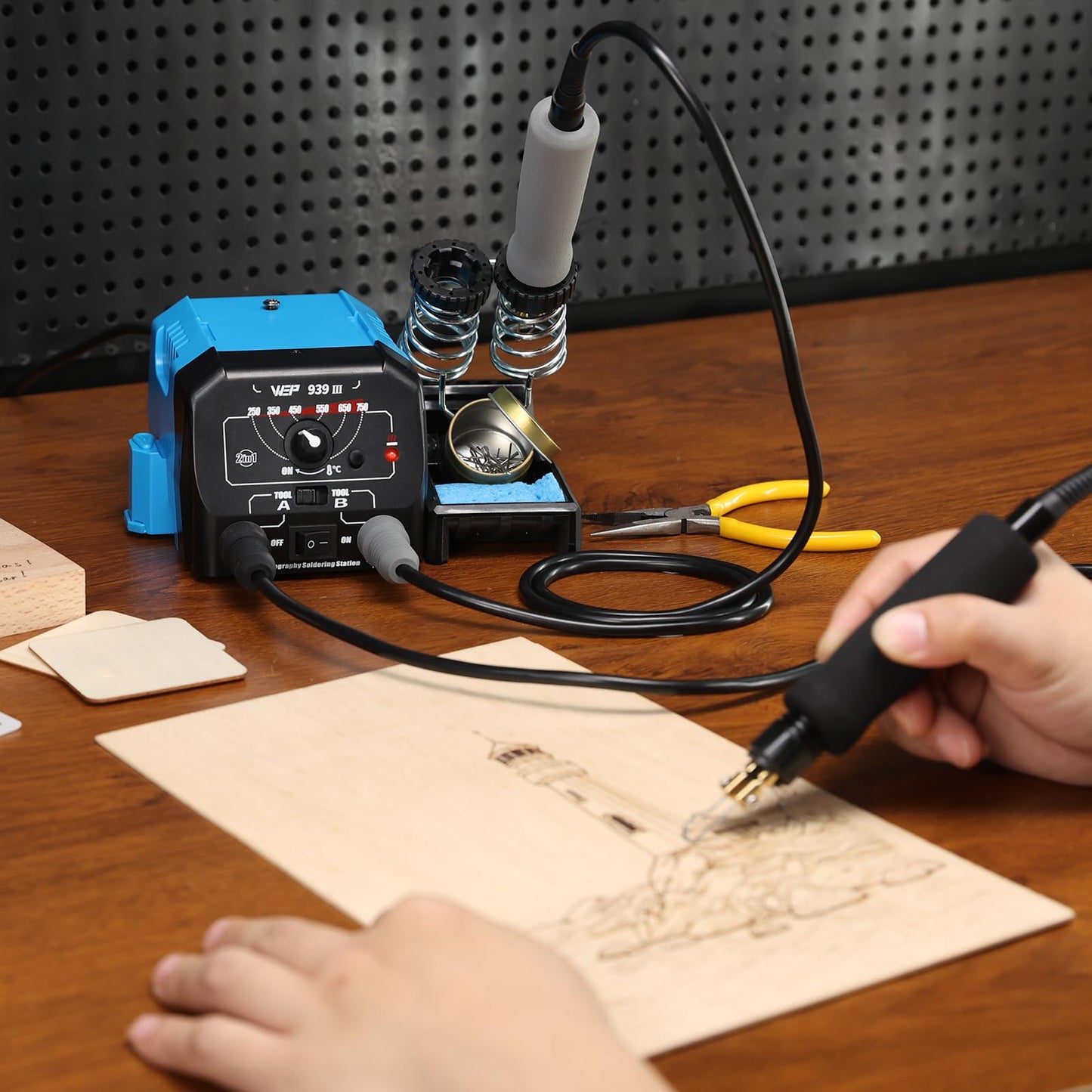 WEP 939-III Dual Pen Wood Burning Kit 34-IN-1 with 20 Woodburning Tips Soft-Grip Pyrography Pen with 2 Stencils, 2 Unfinished Wood, 1 Pen Holder Professional Wood Burner Tool