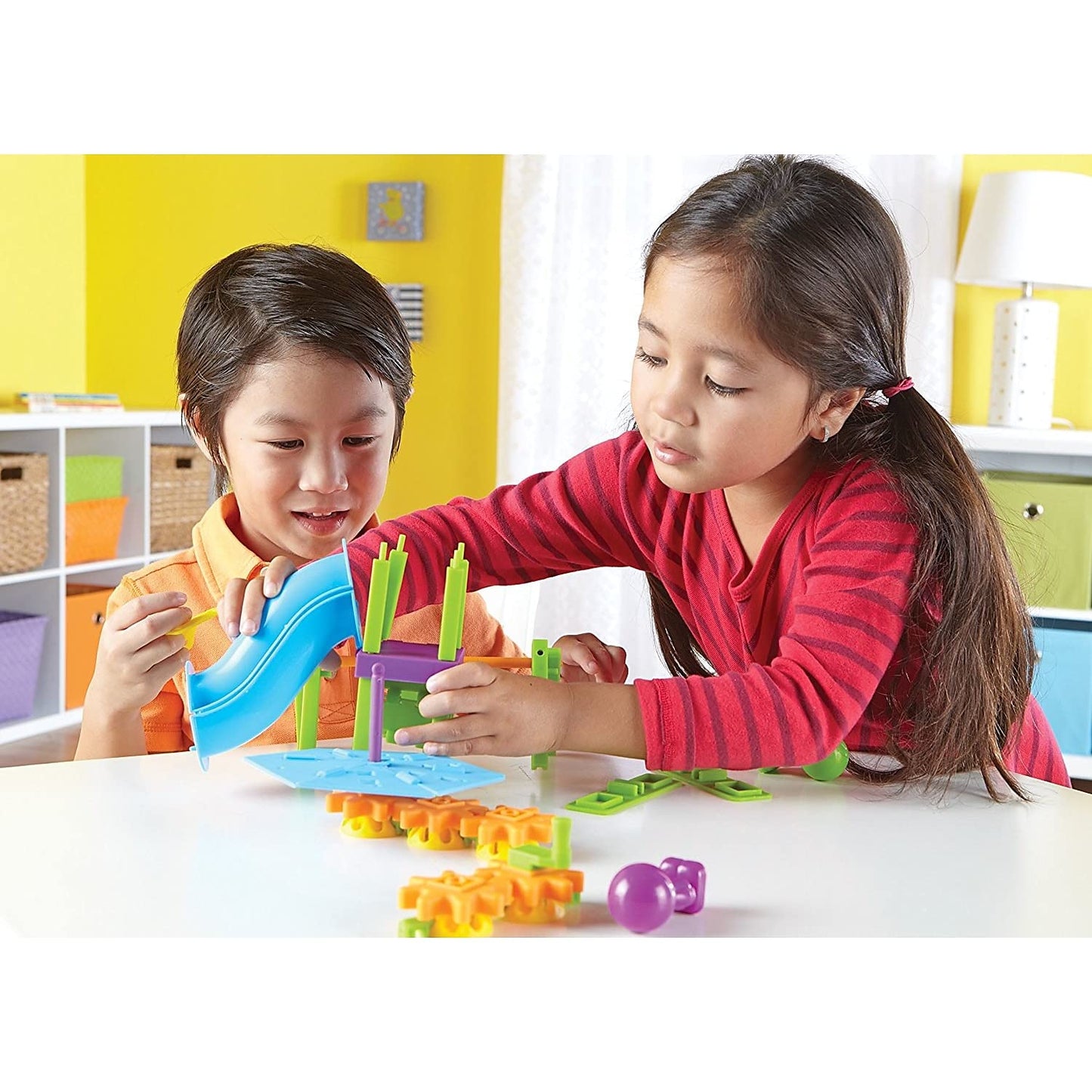 Learning Resources Playground Engineering & Design STEM Set - Kids Games, Building and Construction Gears, Montessori Activities , Critical Thinking Skills, Problem Solving for Boys and Girls