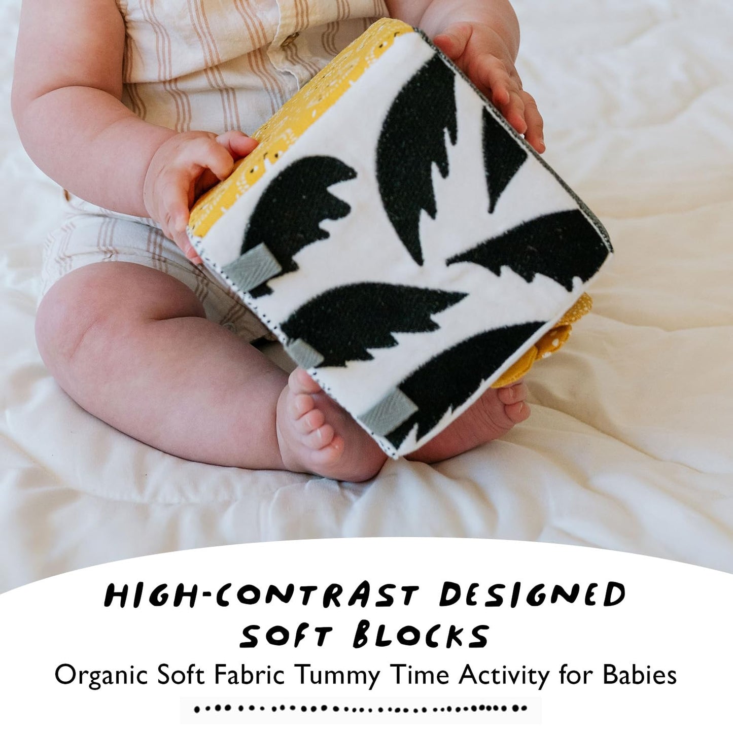 Wee Gallery Soft Block, Baby Sensory Toy with High-Contrast Graphics, Organic Soft Fabric Soft Blocks, Crinkle Flap and Textures, Tummy Time Activity for Babies and Toddlers - Jungle