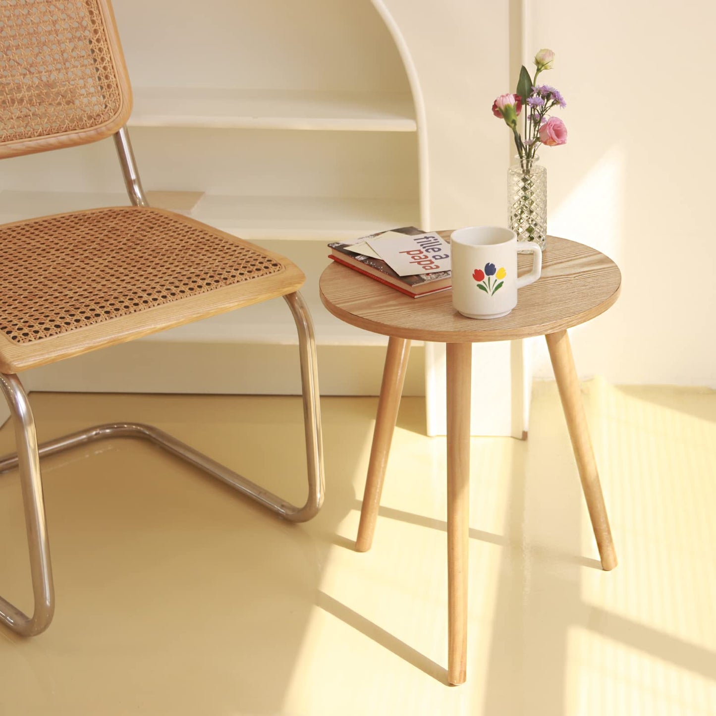 AWASEN Side Table Round, Small Accent Table Nightstand Modern End Table for Living Room Bedroom Office Small Spaces, 15.7''Dia x 19.69''H(Natural Walnut)