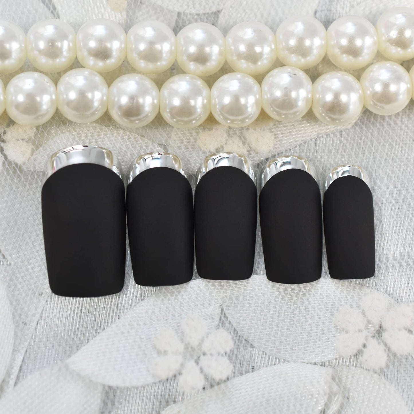 iMABC Matte Black Silver Metallic French Press On Nails Medium Length Square False Women Girls Nail Art Reusable Fingernails Datechable Acrylic Manicure For Daily Dating Office Home Party (24pcs)