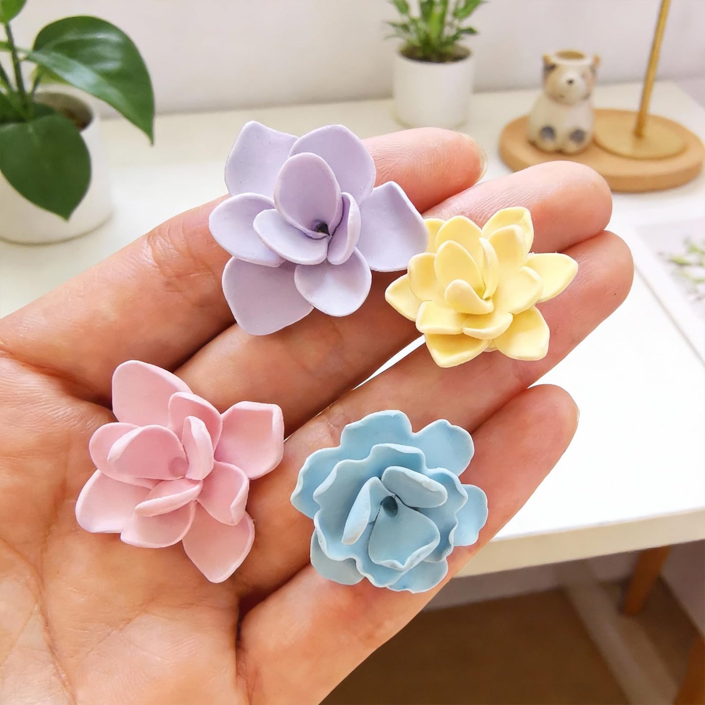 8 Pcs Clay Cutters Molds for Polymer Clay Jewelry, Press Mold and Cutter Set for Earrings, Floral Leaf Geometric Shapes with Mini Flower Press Tools for Crafts