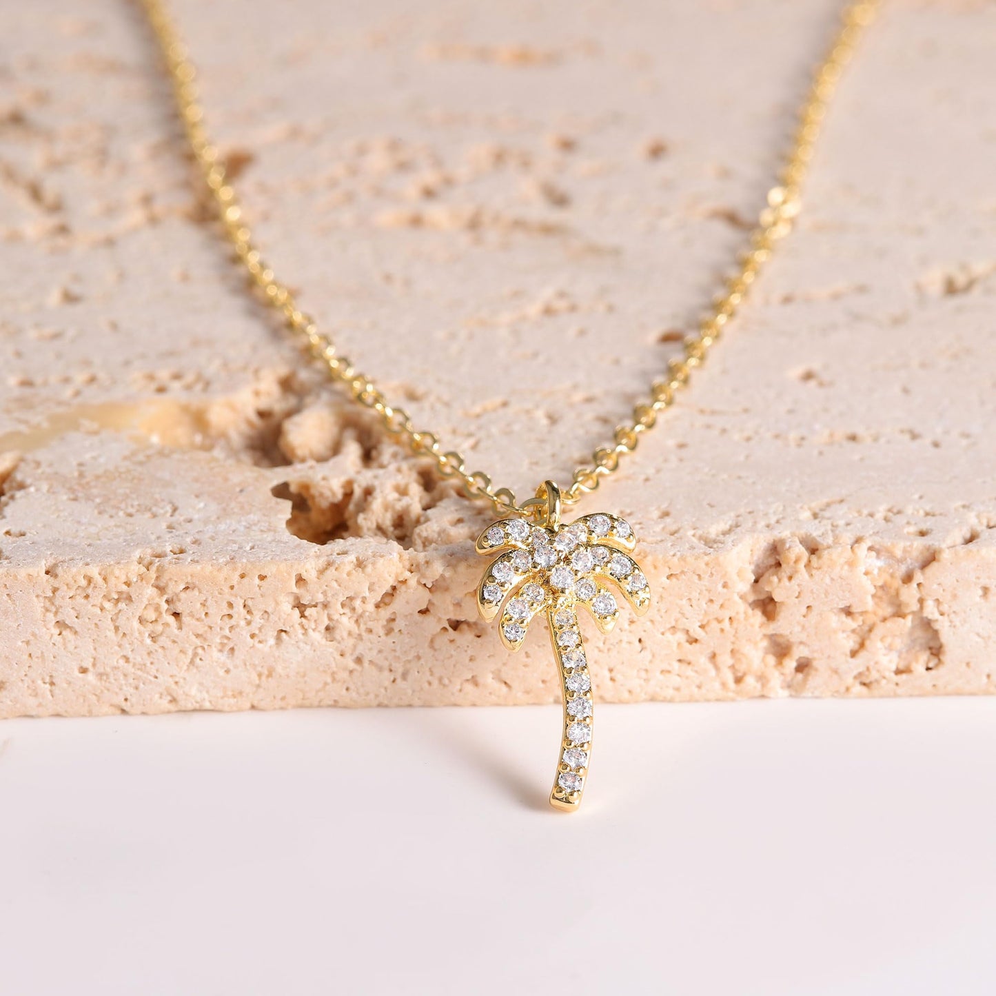 GUOKE Palm Tree Necklace - 14K Gold Plated Dainty Gold Necklace Simple Jewelry for Women