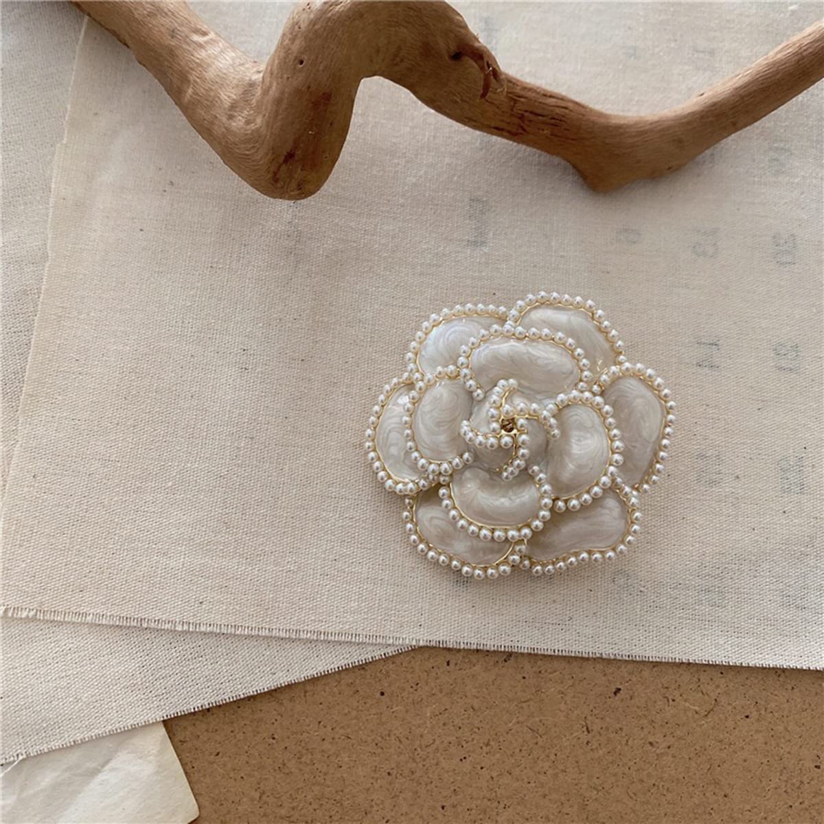 Enamel Camellia Pearl Brooch - Elegant Petal Pin Wedding & Party Brooch Gift (White)