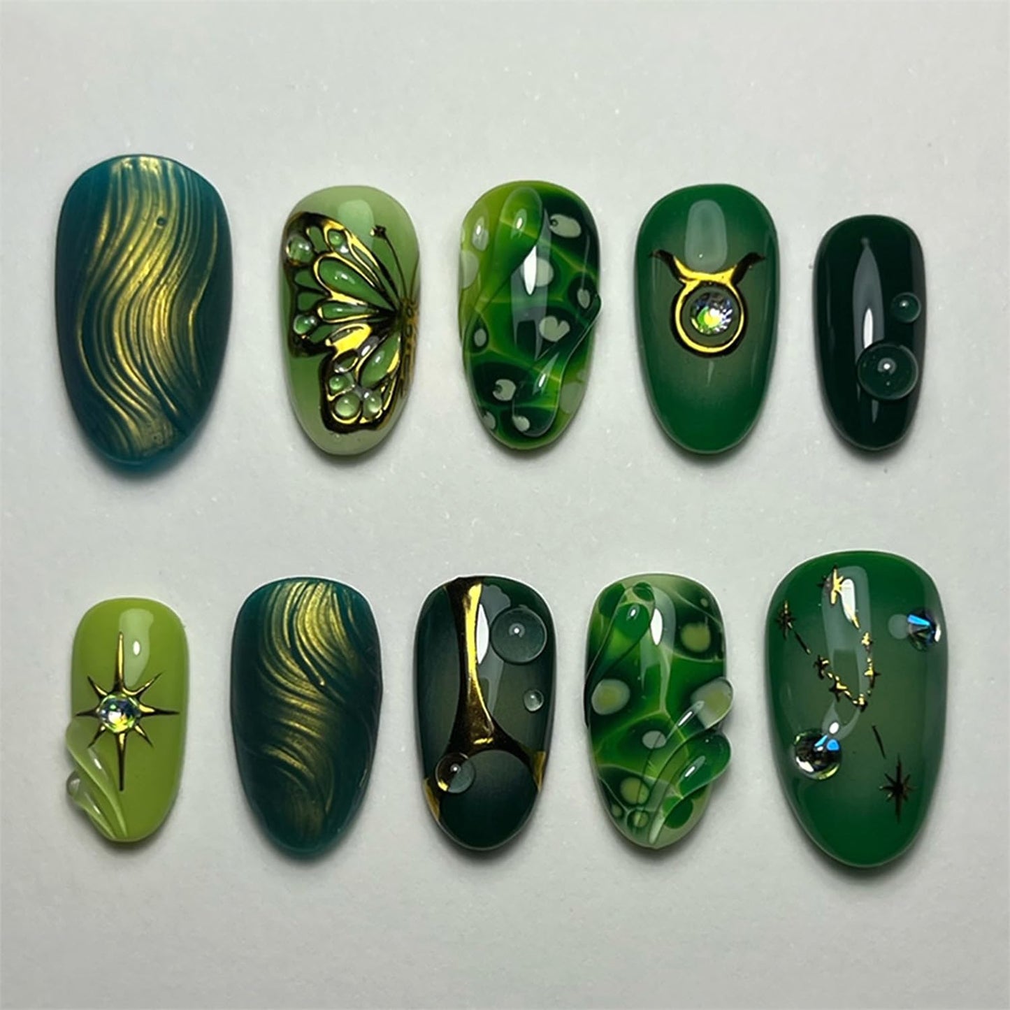 30Pcs Dark Green Press on Nails Medium Almond Fake Nails Gilding Butterfly Star False Nails with Gold Glitter Rhinestones Design Full Cover Artificial Glue on Nails 3D Ripple Stick on Nails for Women