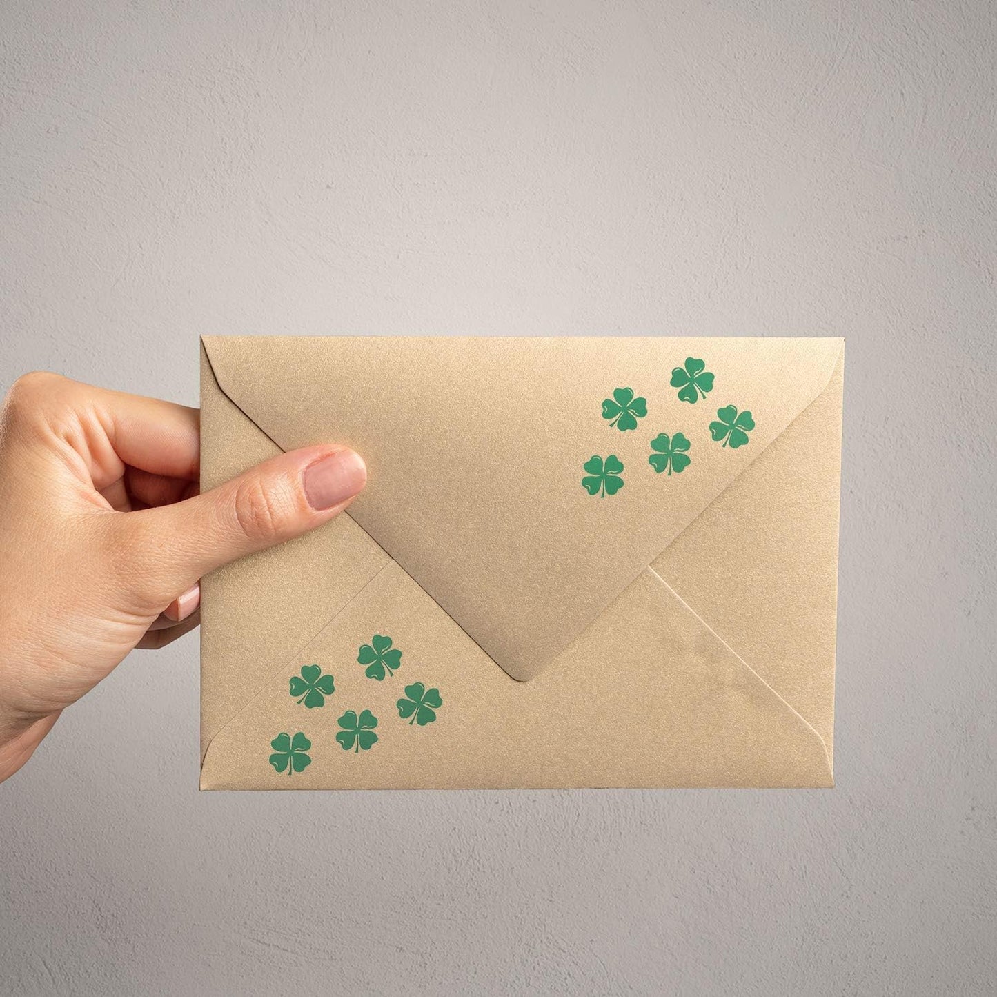 Four Leaf Clover Stamp / 2000 Plus Self Inking St. Patrick's Day Stamper / 9/16" Small Imprint Teacher Reward Rubber Stamp/Lucky Planner Worksheet Spring Holiday Stamp