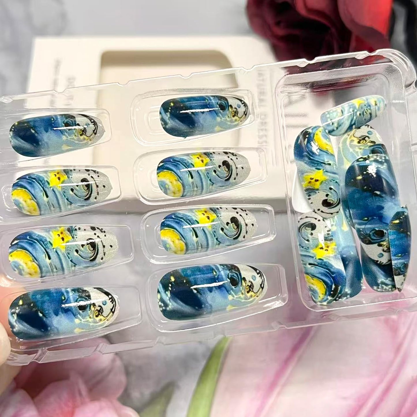 Blue Starry Sky Press on Nails Star Moon Fake Nails Long Oval Acrylic Glue on Nail Glossy Full Cover False Nail for Women