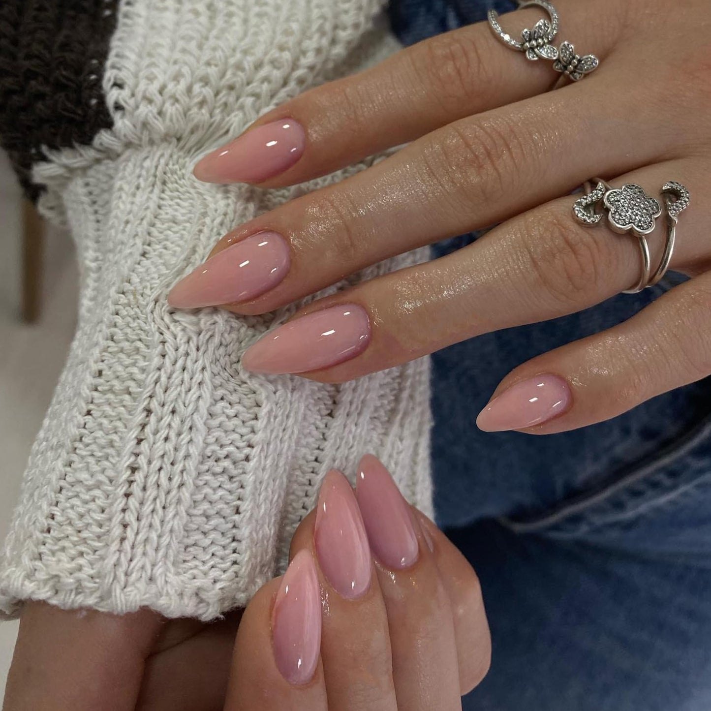 KXAMELIE Pale Pink Press on Nails Short Oval&Pastel Pink Press on Nails Medium Almond For Beach Party Daily Decoration in 72 PCS