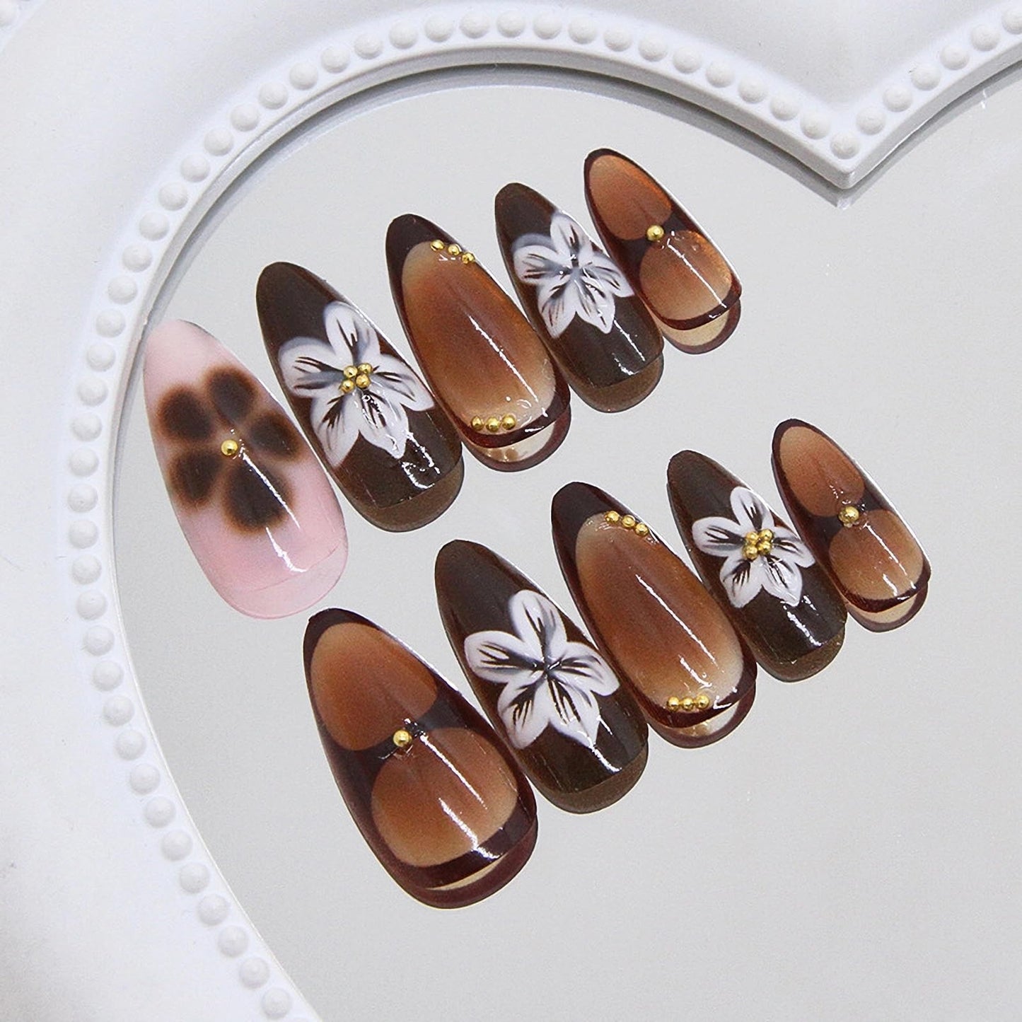 MISUD Press on Nails - Medium Almond Fake Nails with Fall Brown, Acrylic Autumn Flower Design 24 pcs