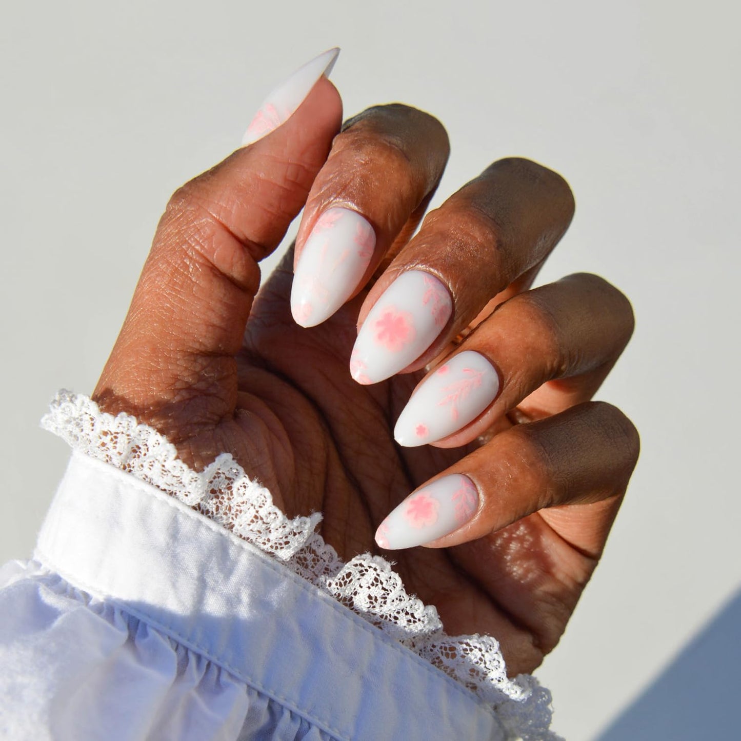 Glamnetic Press On Nails - Fleur Amour Spring Nails | Short Almond Fake Nails in White Base with Delicate Pink Floral Accents in a Glossy Finish | 15 Sizes - 30 Nail Kit with Glue