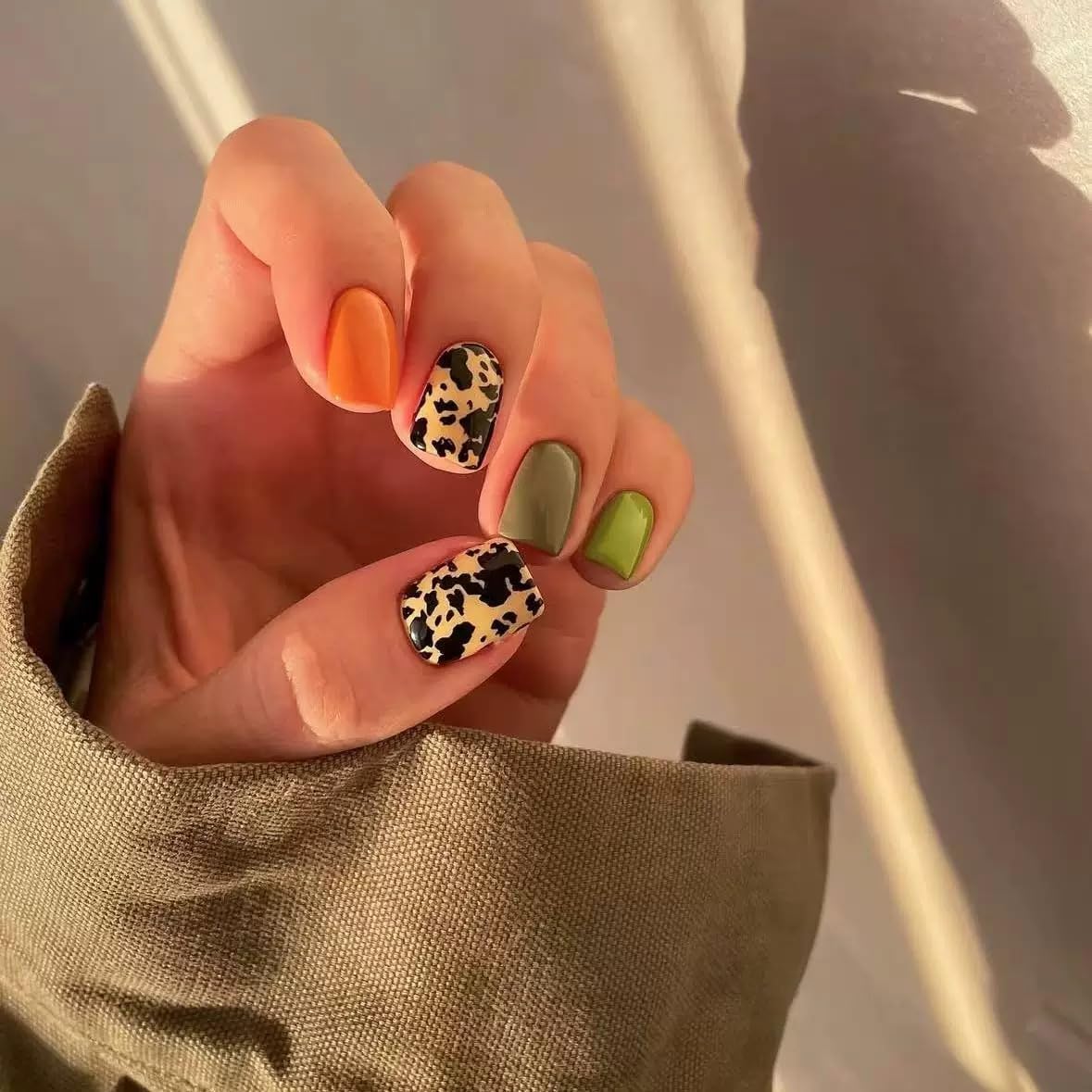Square Press on Nails Short - Fall Fake Nails with Black Pattern Design - Green Full Cover Stick on False Nails for Women Manicure 24 Pcs