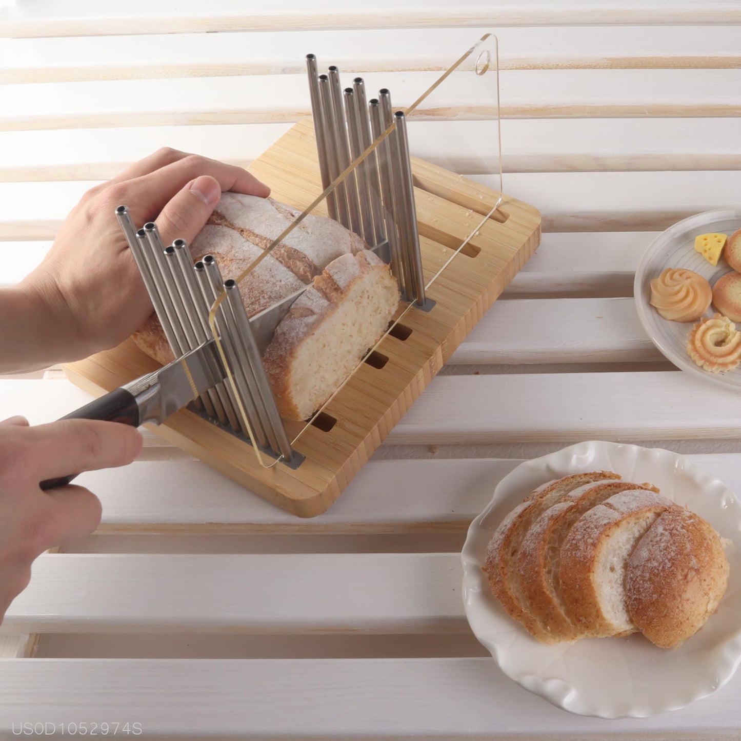 Resbywarm Bamboo Bread Slicer for Homemade Bread,Stainless Steel Slicing Guide for Bread, Adjustable Width, Foldable and Compact Cutting Guide, Bread Slicer for Sourdough Rounds, Bagels, Cake,Toast