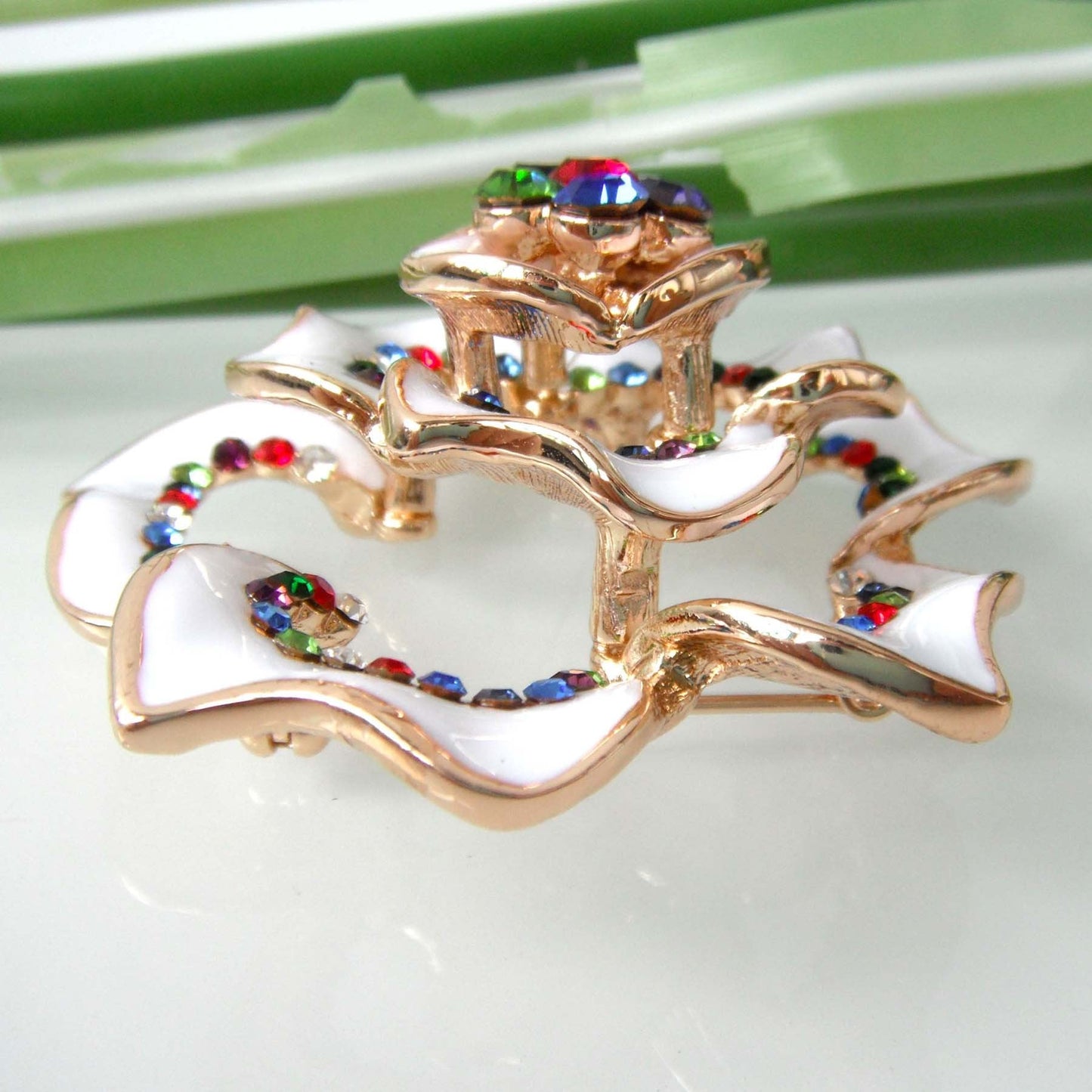Navachi 18k Gold Plated Multi-color Crystal White Enamel Flower Az8008b Brooch Pin