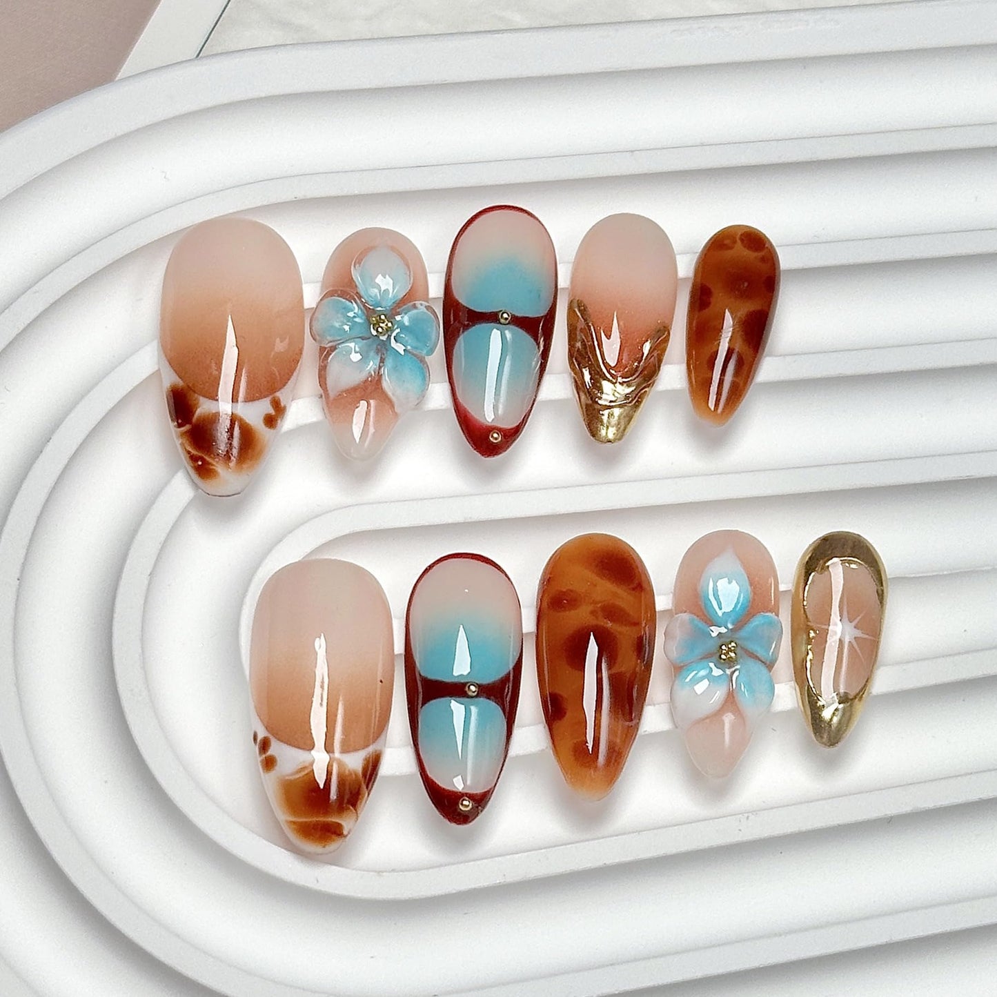 Medium Press on Nails Almond - Handmade Fake Nails with Flower Gold Line Deisgn - Ombre Brown False Nails Fall Nails Press ons for Women - (Size L)