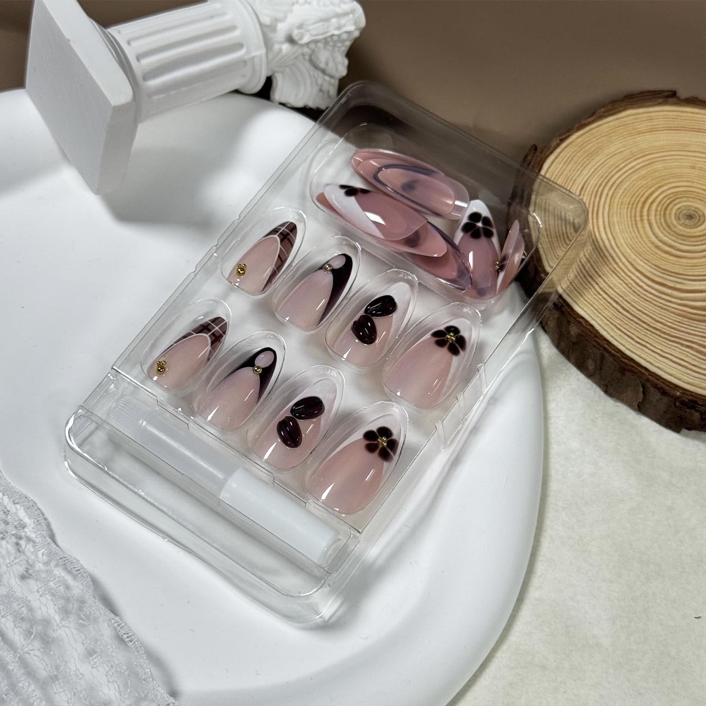IMSOHOT Fall Press on Nails Almond Medium Fake Nails with 3D Coffee Bean Designs Glossy Brown French Tip False Nails Full Cover Acrylic Nail Kit for Women Manicure