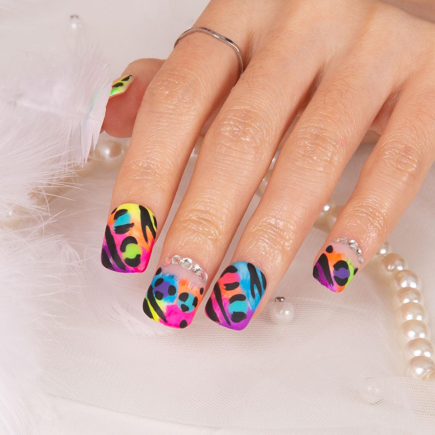 LOVFUL Press on Nails Illusion| Handmade with Full Covered Crystals | Reusable Fake Nails | Square Short 0.8 in | H123-L