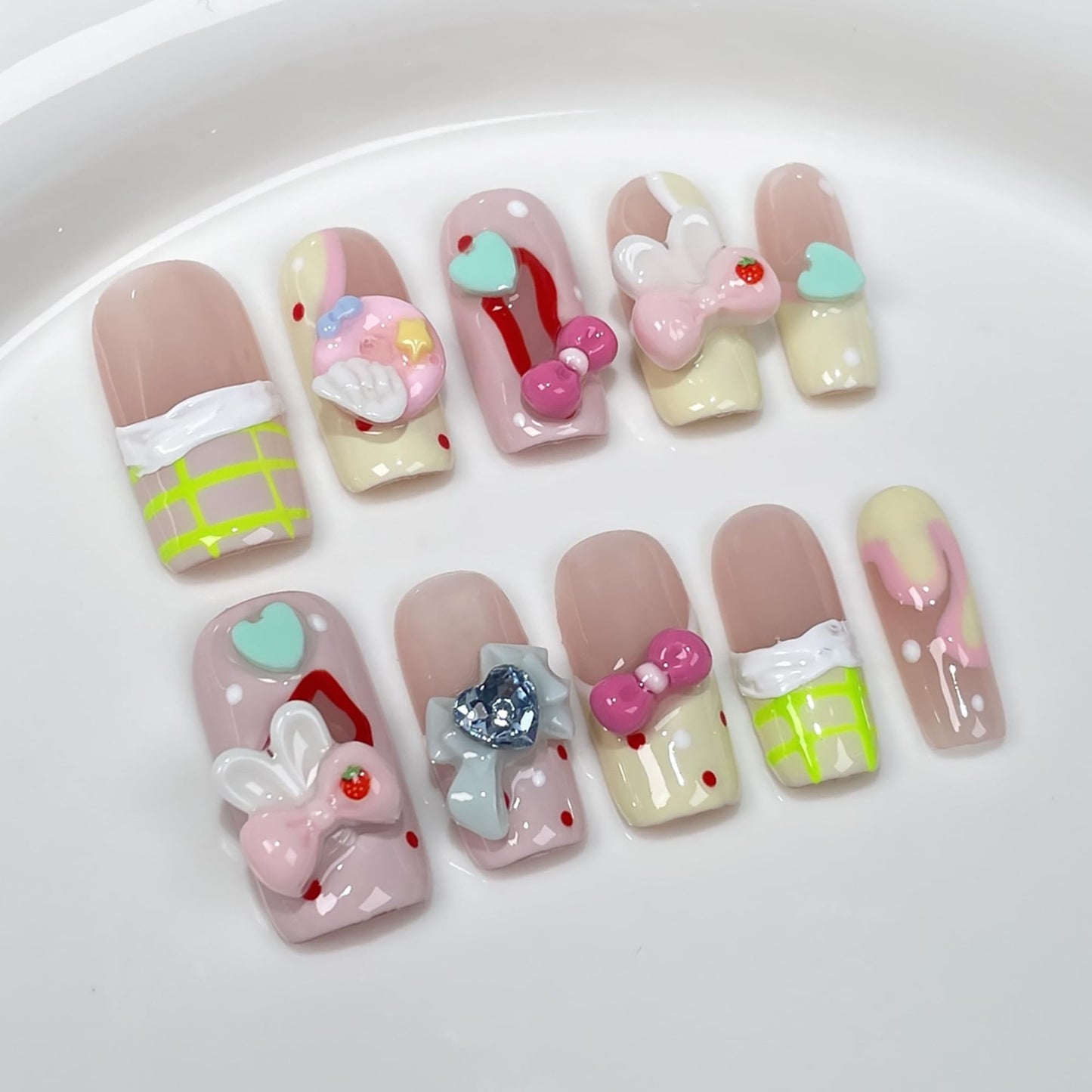 Wsiliana Handmade Fake Nails Press On Nails Medium Short Coffin Pink Tip 3D Design Art Charms Cute with Storage Box 10 Pcs (037, M)
