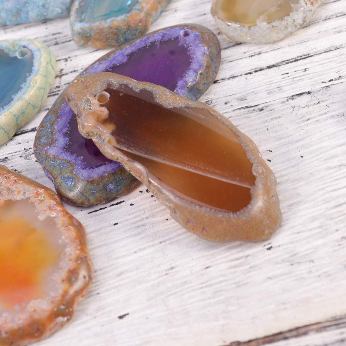 20pcs Natural Agate Slices Colorful Geode Agate Cards Drilled Agate Quartz Slices Irregular Shapes Natural Agate Agate Light Table Slices with Hole DIY Accessory (20PCS)