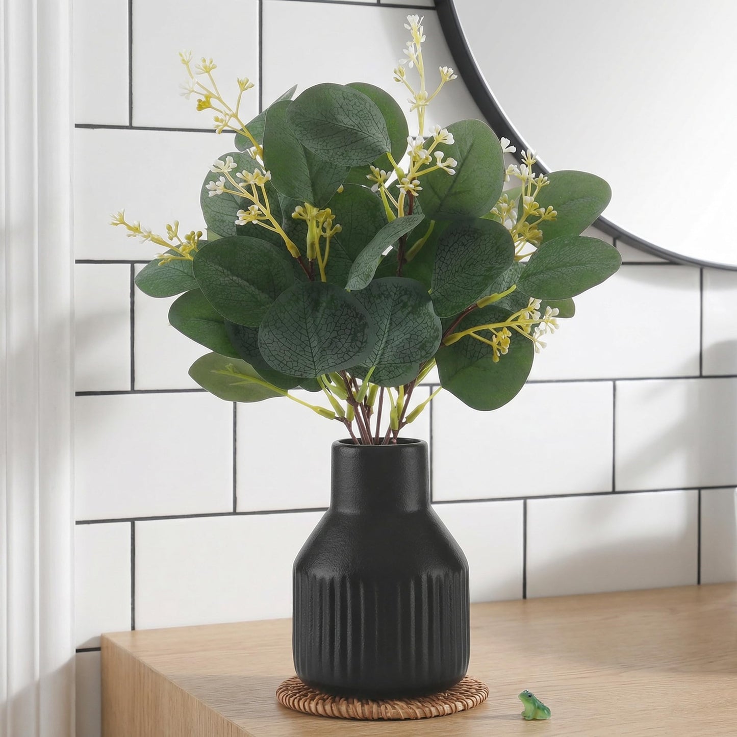 Artificial Eucalyptus Greenery Stems in Ceramic Vase,10Pcs Fake Plants Eucalyptus Leaves faux Plants for Centerpiece Table Decorations Home Room Decor office desk decor Greenery Decor indoor (Black)