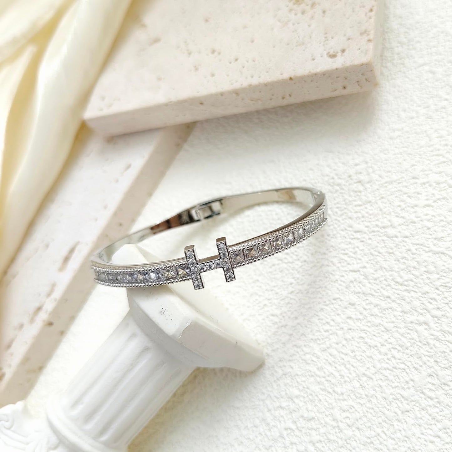 Letter H Bangle Bracelet for Women Personalized Cubic Zirconia Bracelets Love Bangles Bracelets Gifts for Her (S)