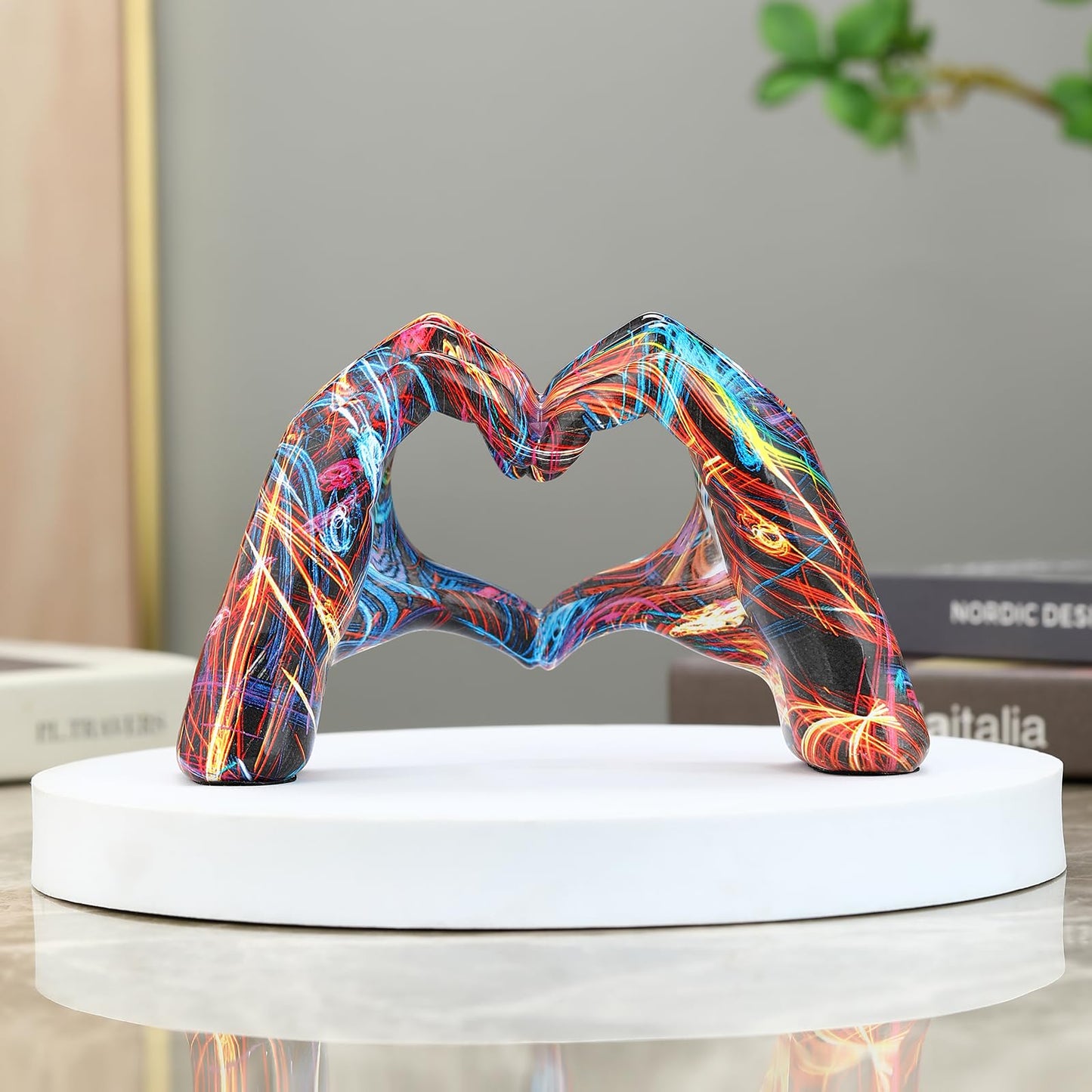 JDPEYI Heart Hands Sculpture Room Decor Hand Heart Statue Bracelet Holder Decorative Hand Art for Bedroom Living Room Bookshelf and Coffee Table