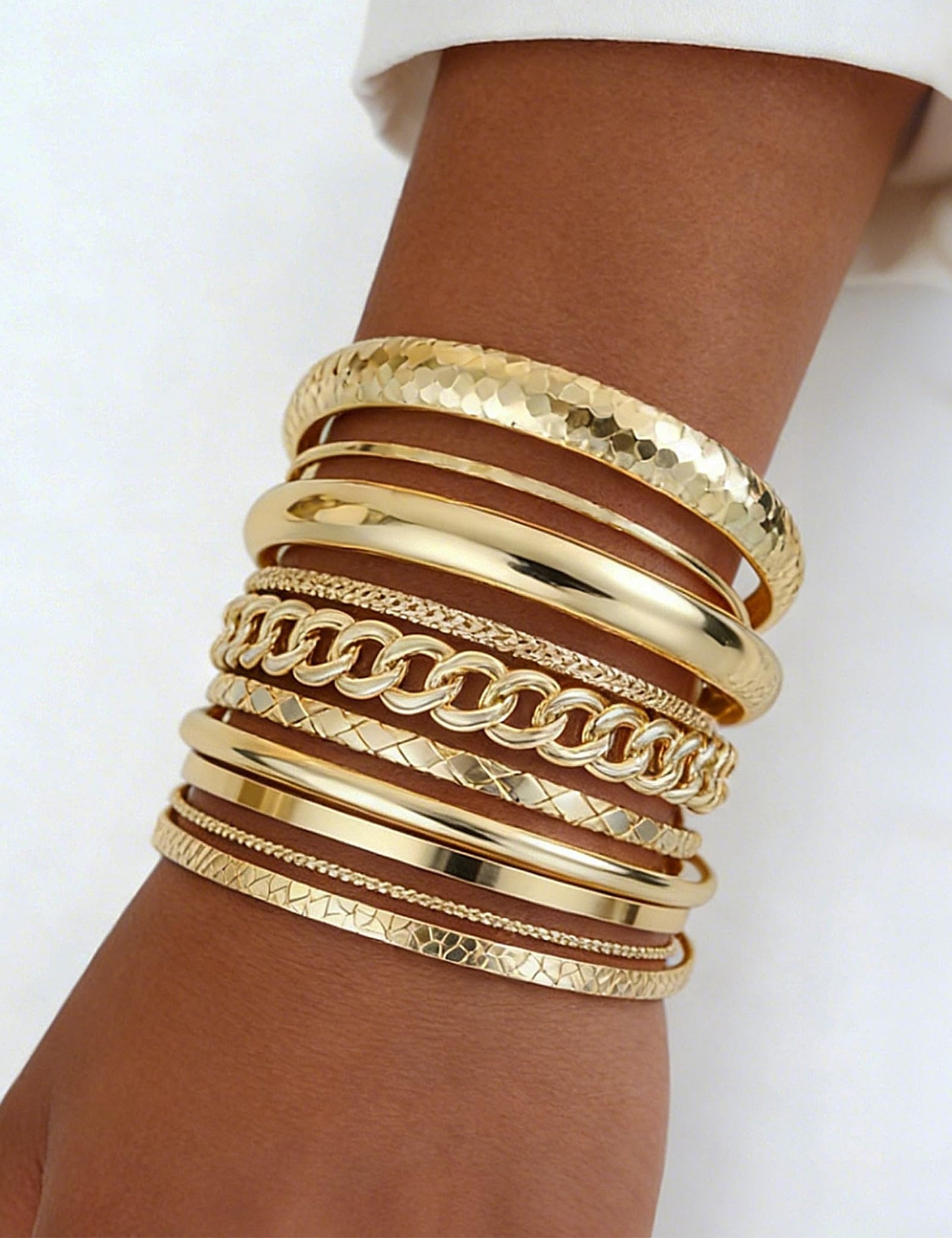 ÌF ME Gold Bangle Bracelets for Women, 19Pcs Multi Stackable Textured Bangles Set, Dainty 14K Gold Plated Chunky Bracelet Stack Fashion Boho Jewelry Gifts for Women