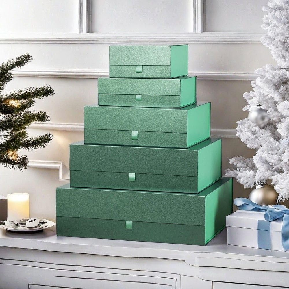PLINJOY Large Gift Box 13.5x11.8x4.7 Inches, Green Gift Boxes for Presents with Magnetic Closure Lid, Luxury Gift Box Rectangle Collapsible Boxes for Gift Packaging